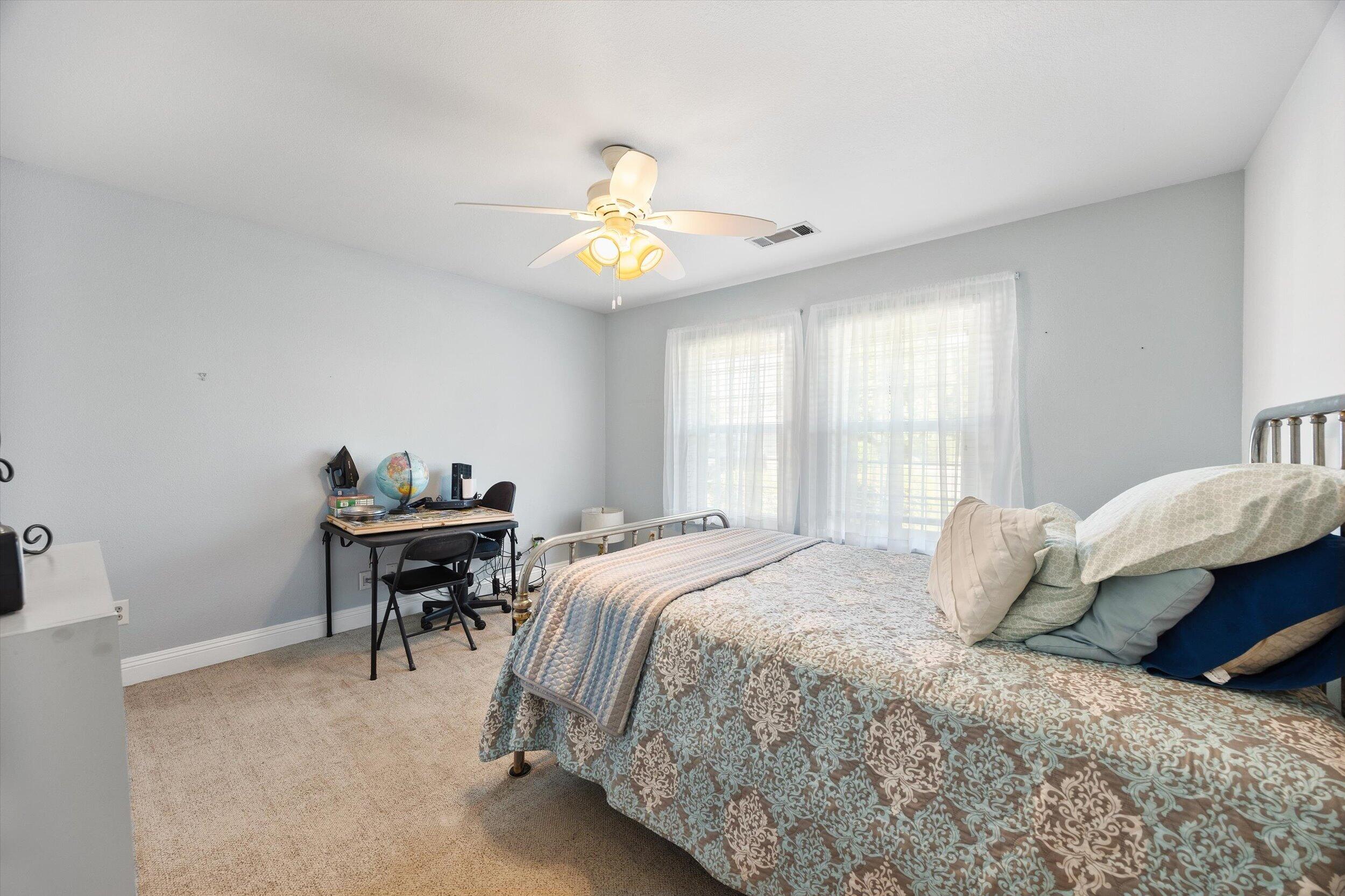 1541 W Brian Ln, Porterville, CA 93257