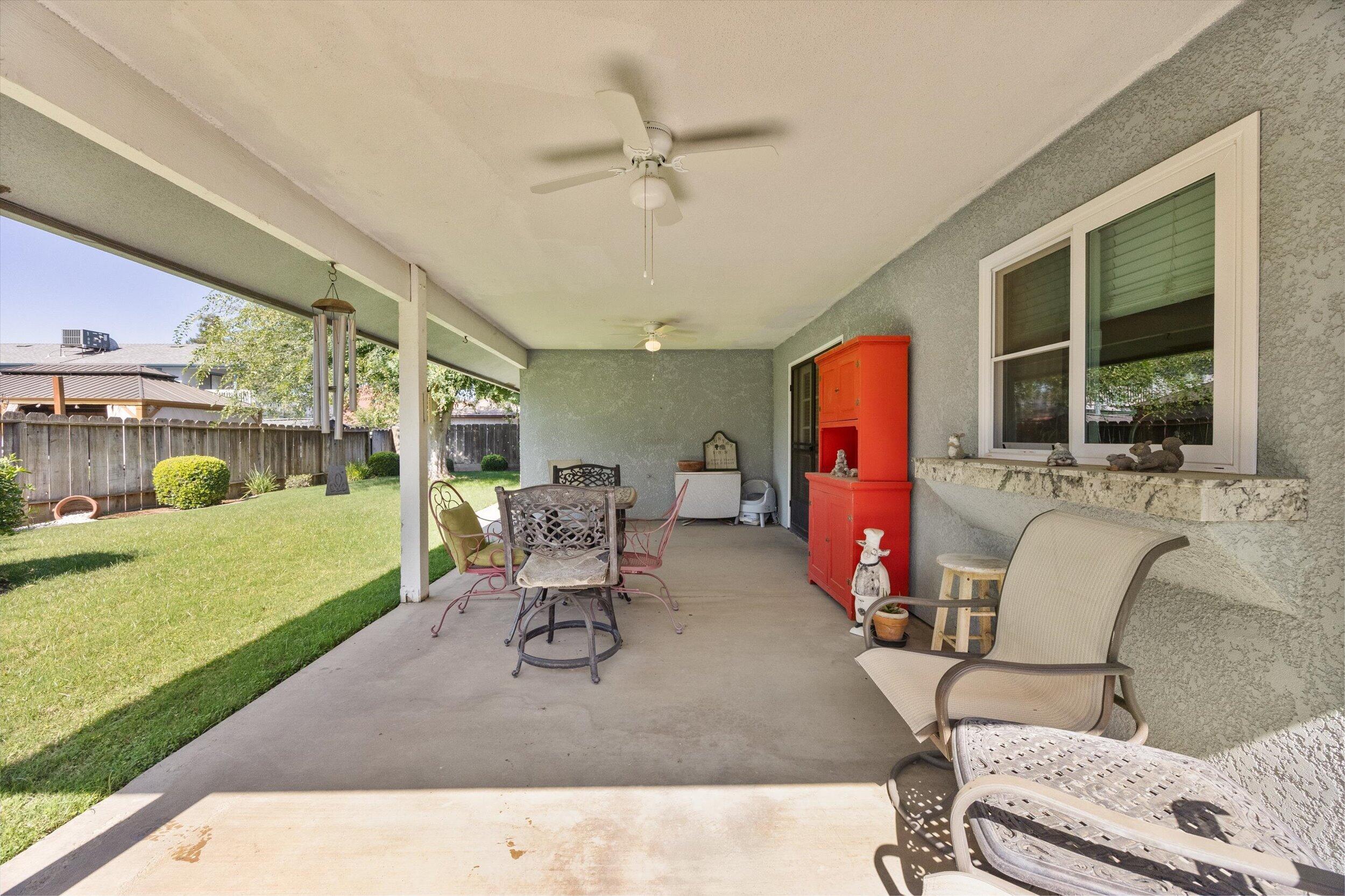 1541 W Brian Ln, Porterville, CA 93257