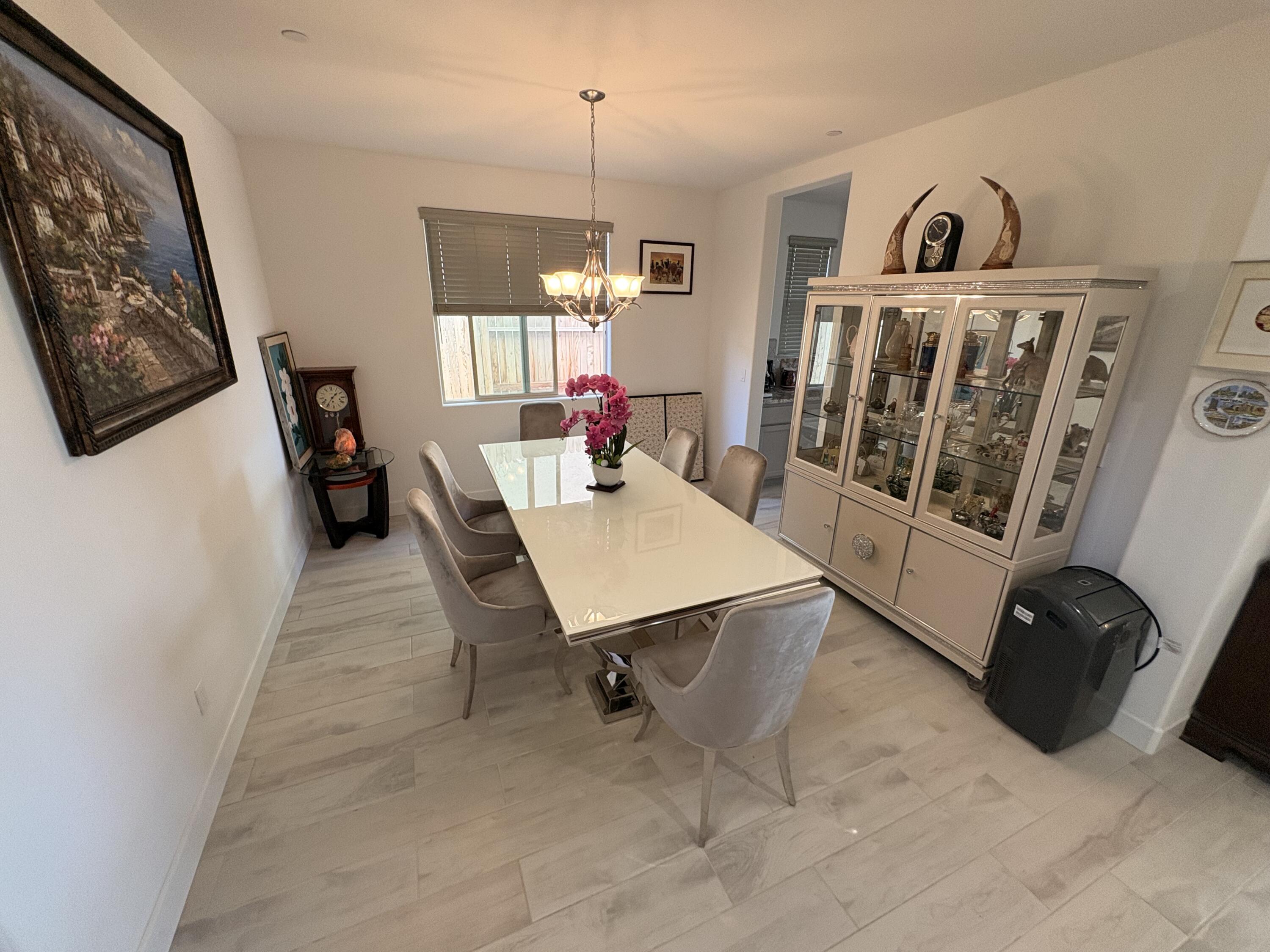 3495 W Kamm Ave, Dinuba, CA 93618