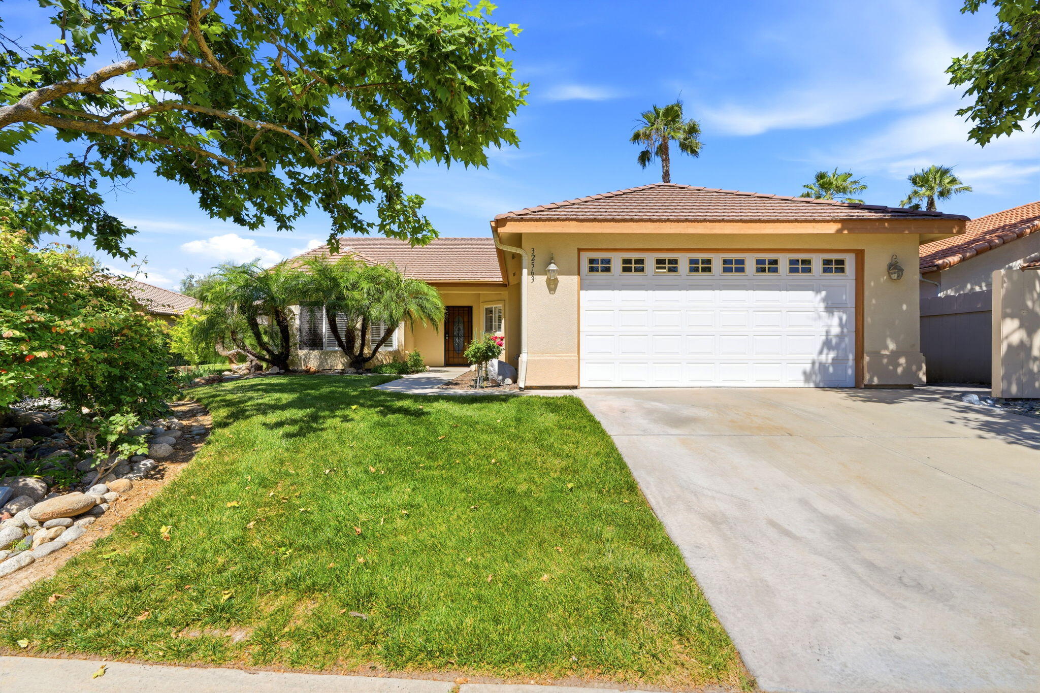 32563 Montgomery Dr, Springville, CA 93265