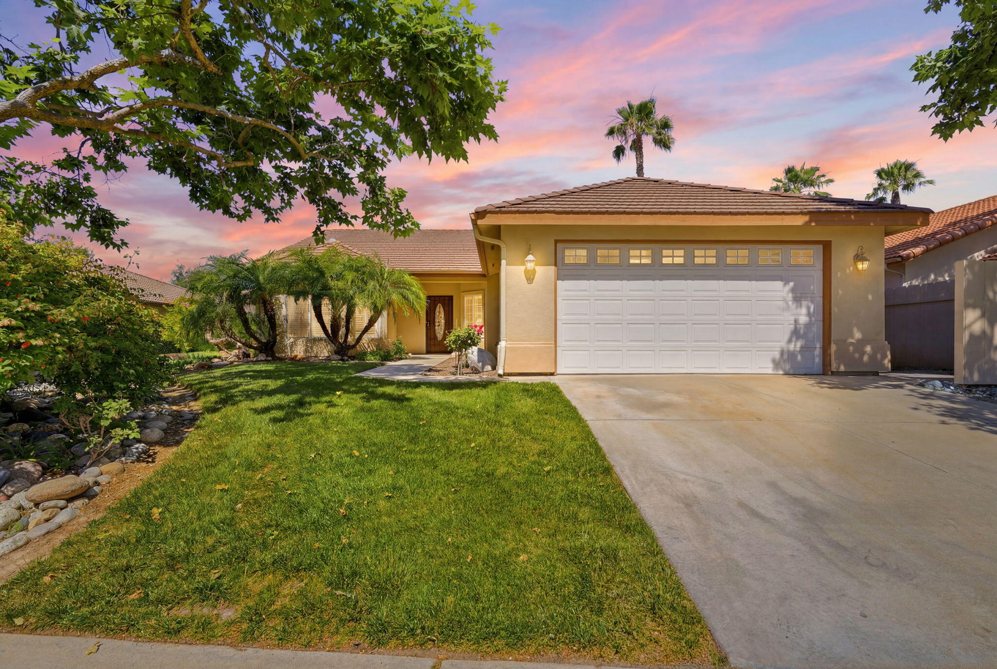 32563 Montgomery Dr, Springville, CA 93265