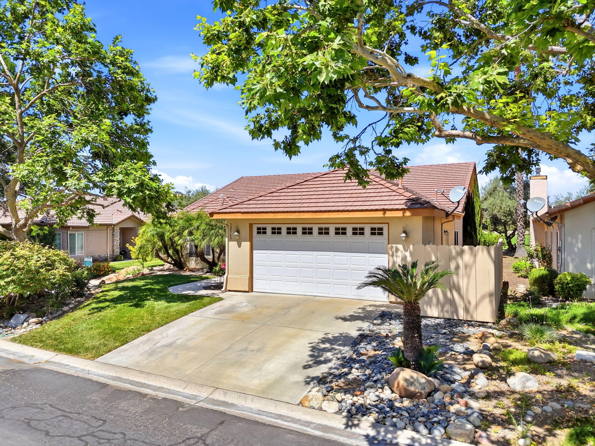 32563 Montgomery Dr, Springville, CA 93265