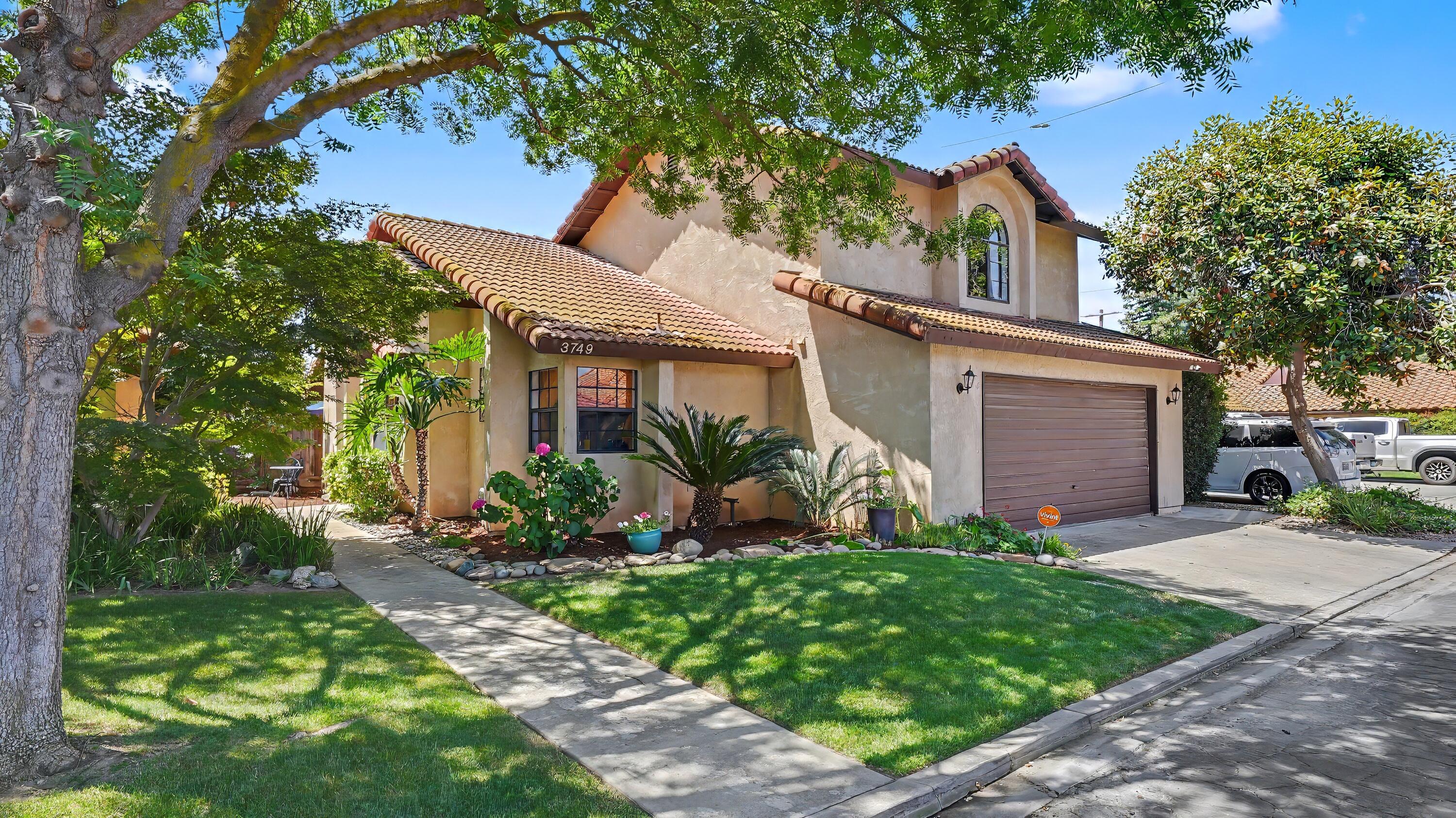 3749 W Damsen Ave, Visalia, CA 93291