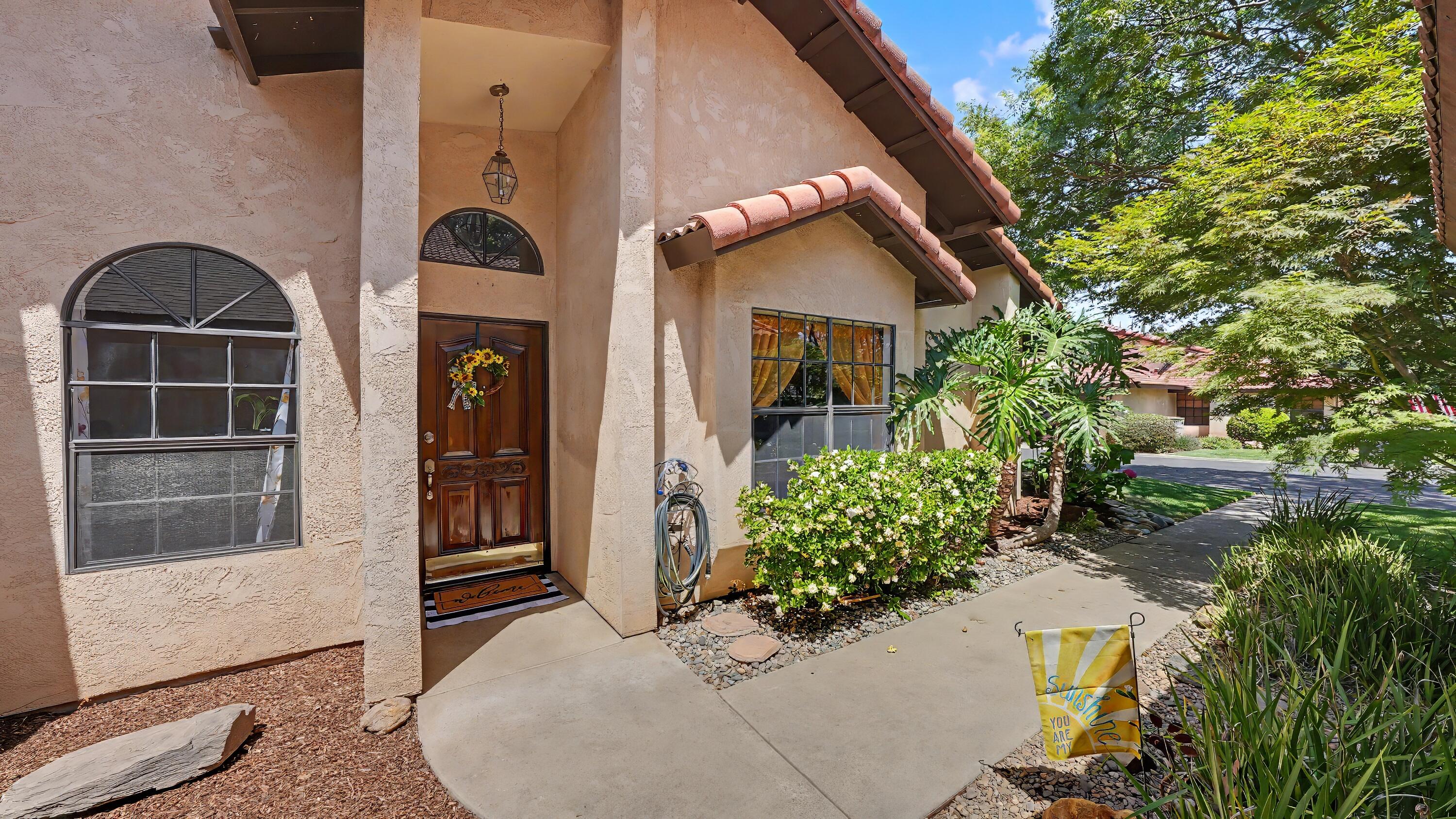3749 W Damsen Ave, Visalia, CA 93291