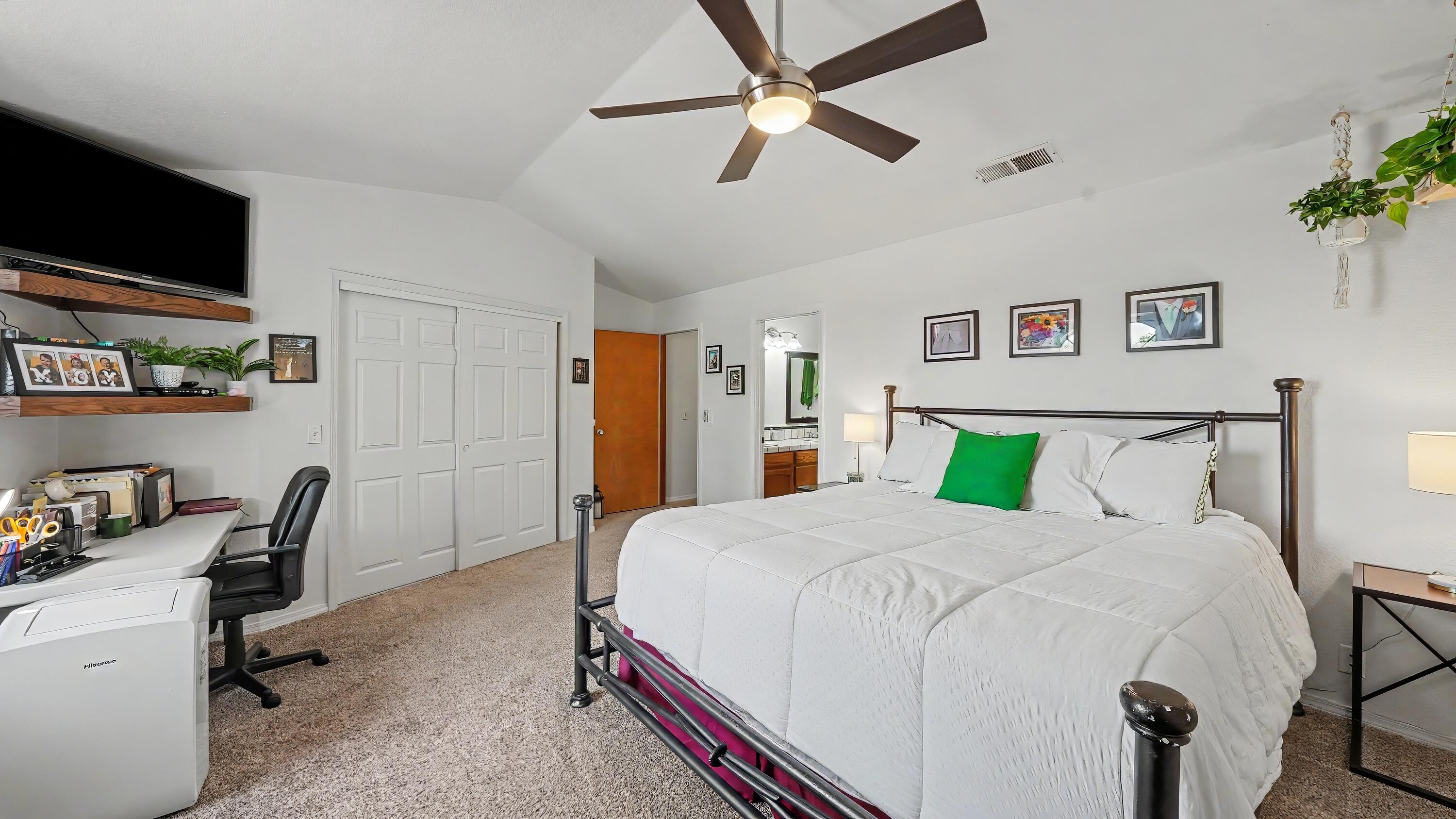 3749 W Damsen Ave, Visalia, CA 93291