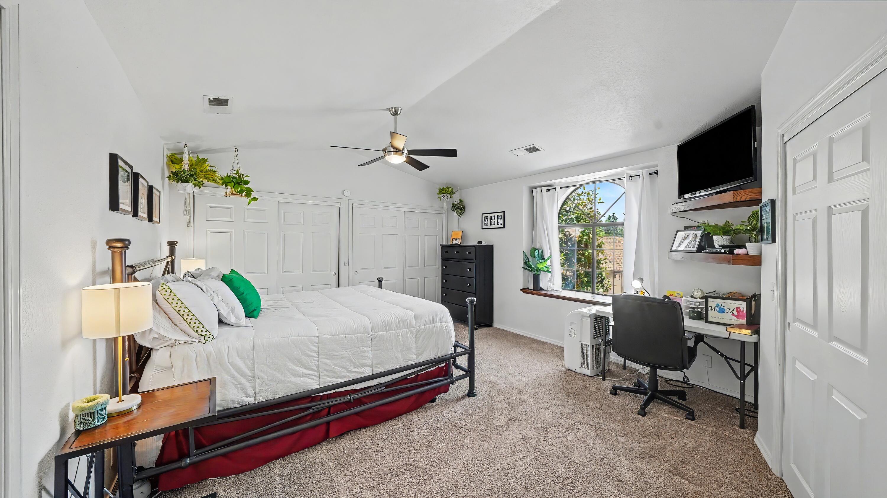 3749 W Damsen Ave, Visalia, CA 93291