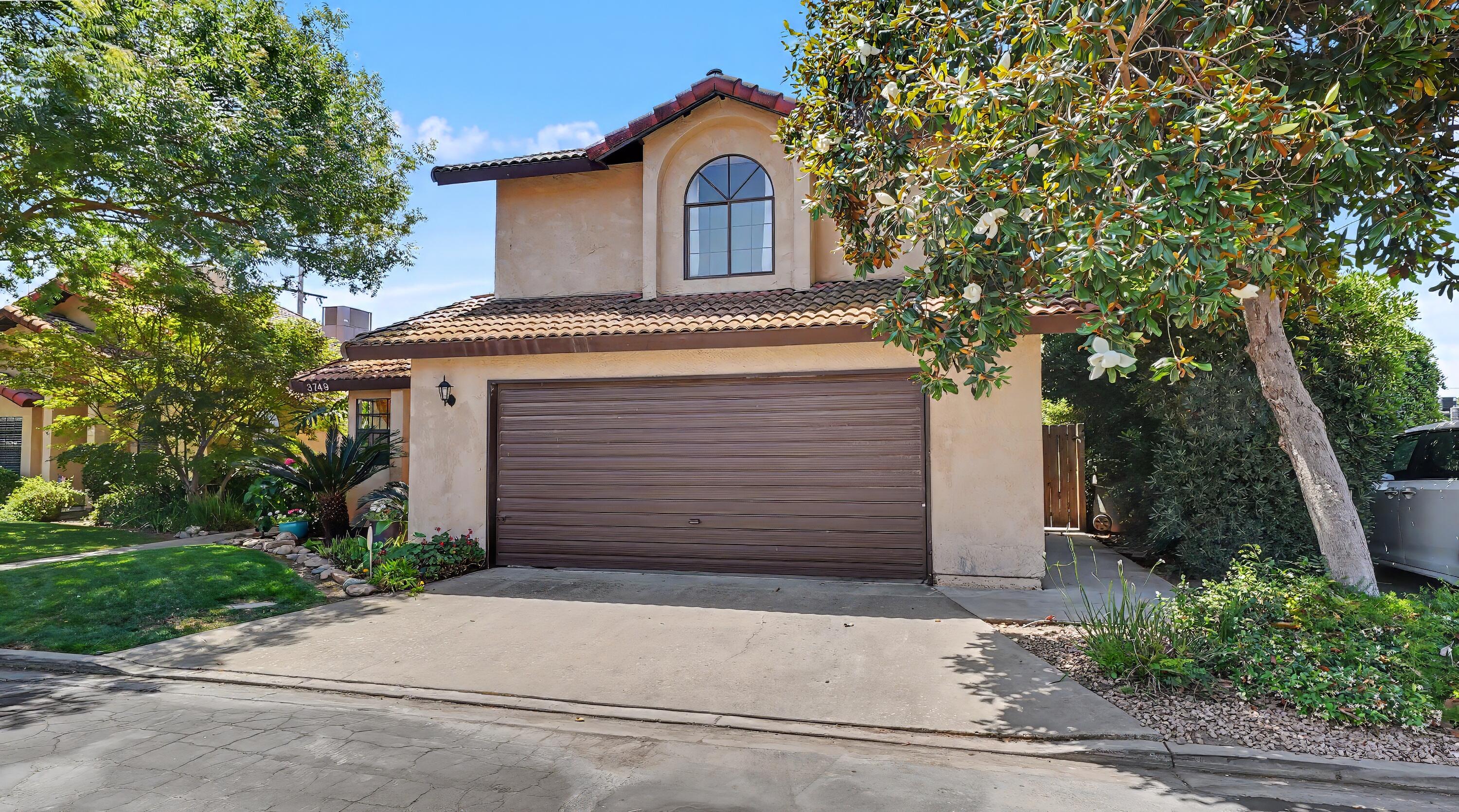 3749 W Damsen Ave, Visalia, CA 93291