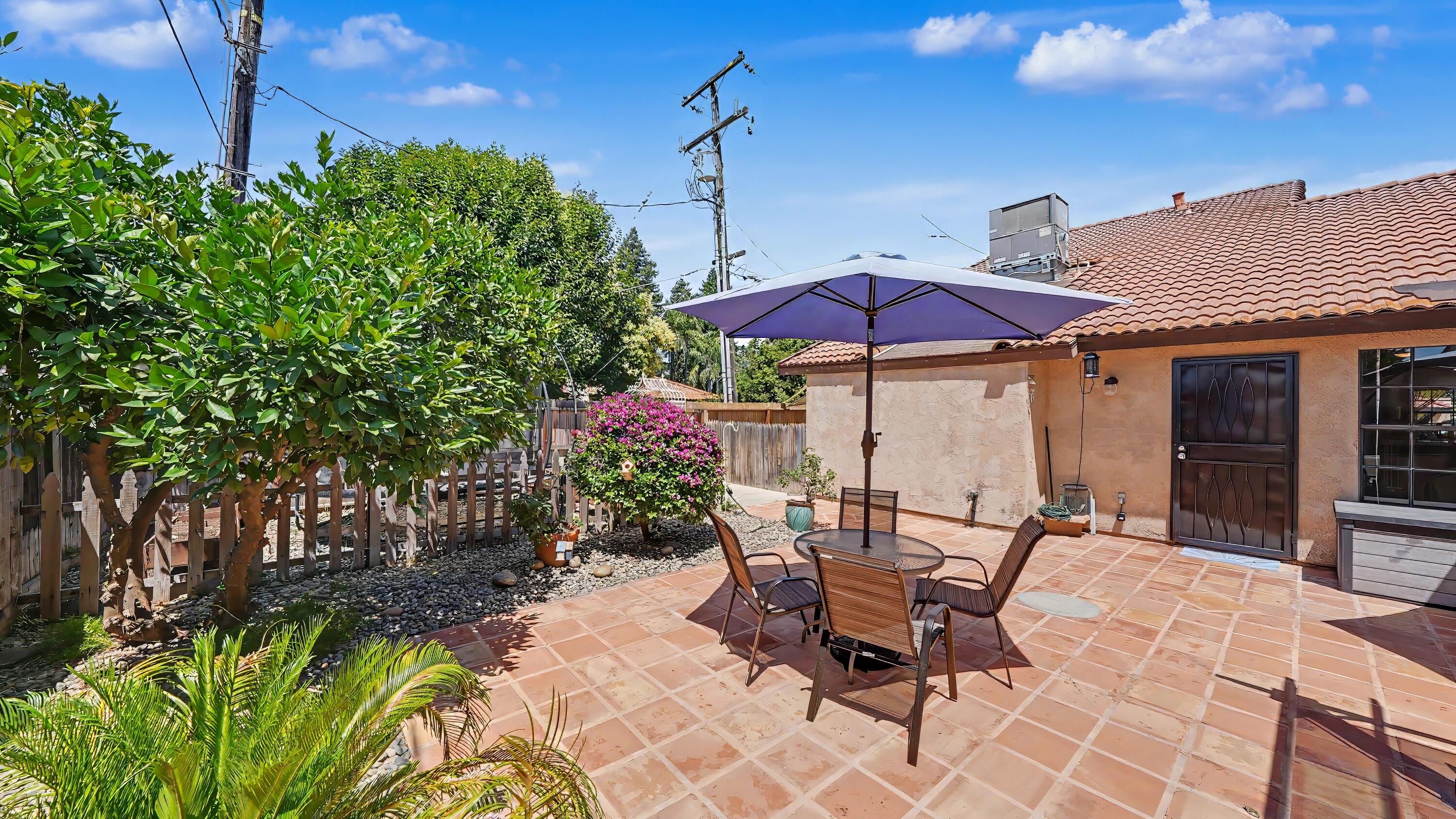 3749 W Damsen Ave, Visalia, CA 93291