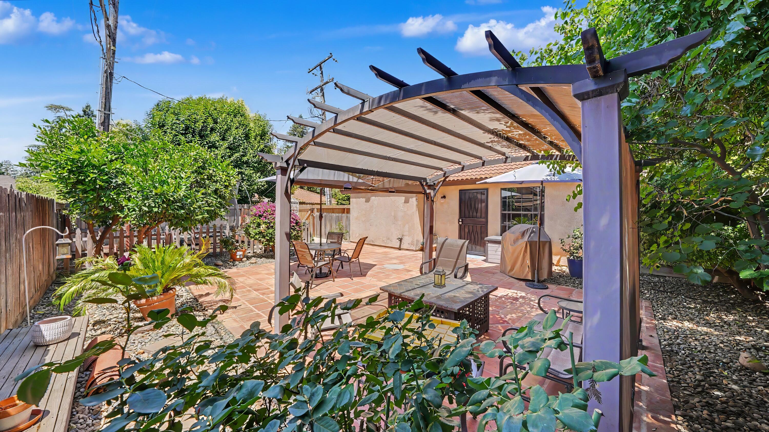 3749 W Damsen Ave, Visalia, CA 93291
