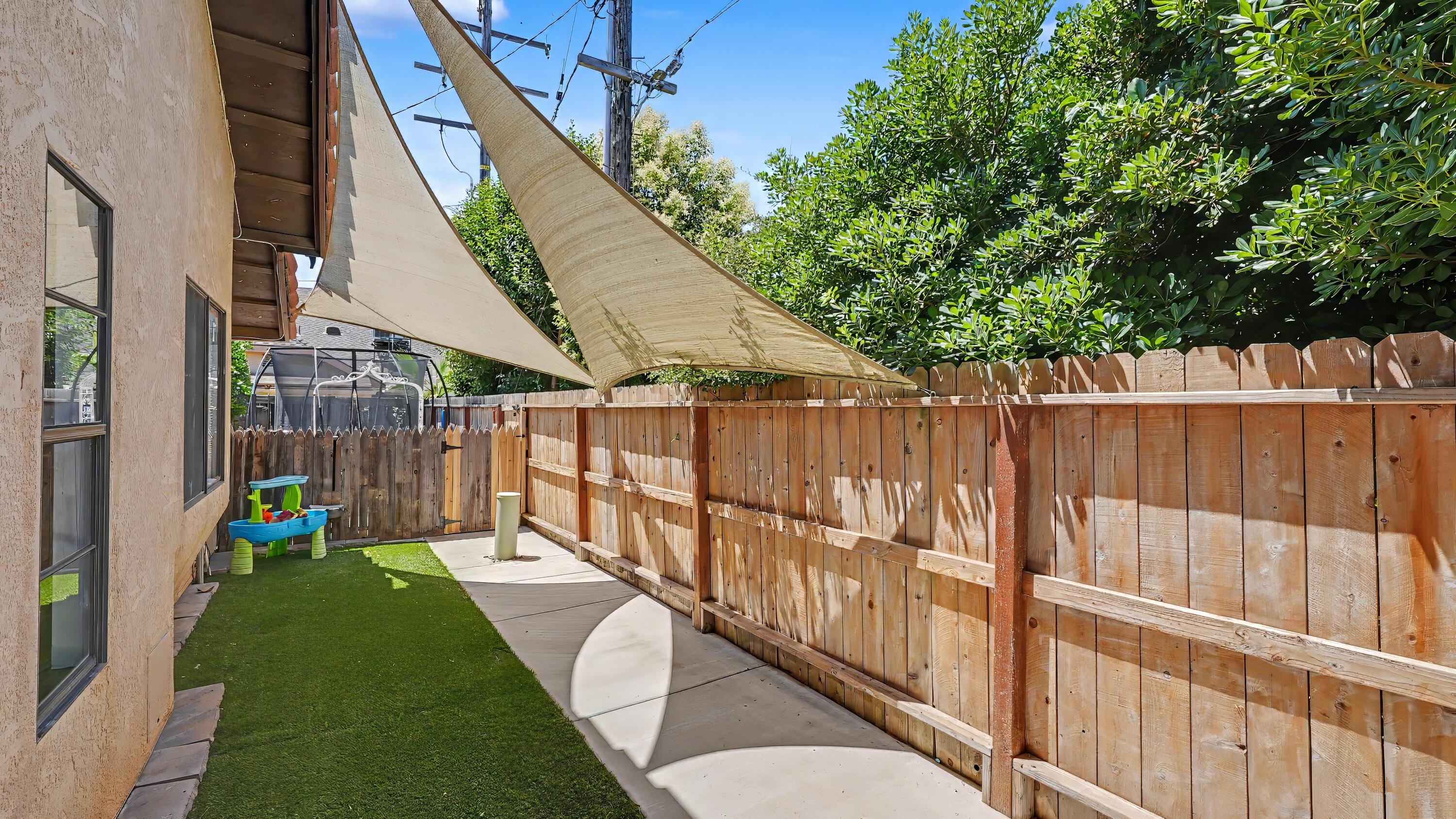 3749 W Damsen Ave, Visalia, CA 93291