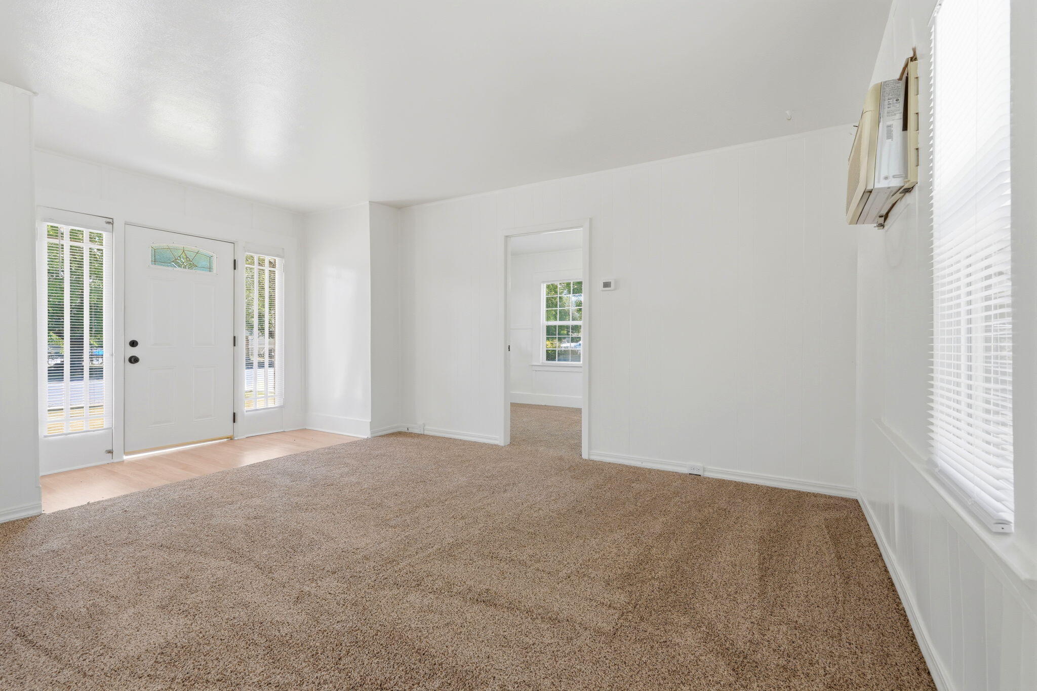 1730 Mckinley Ave, Hanford, CA 93230