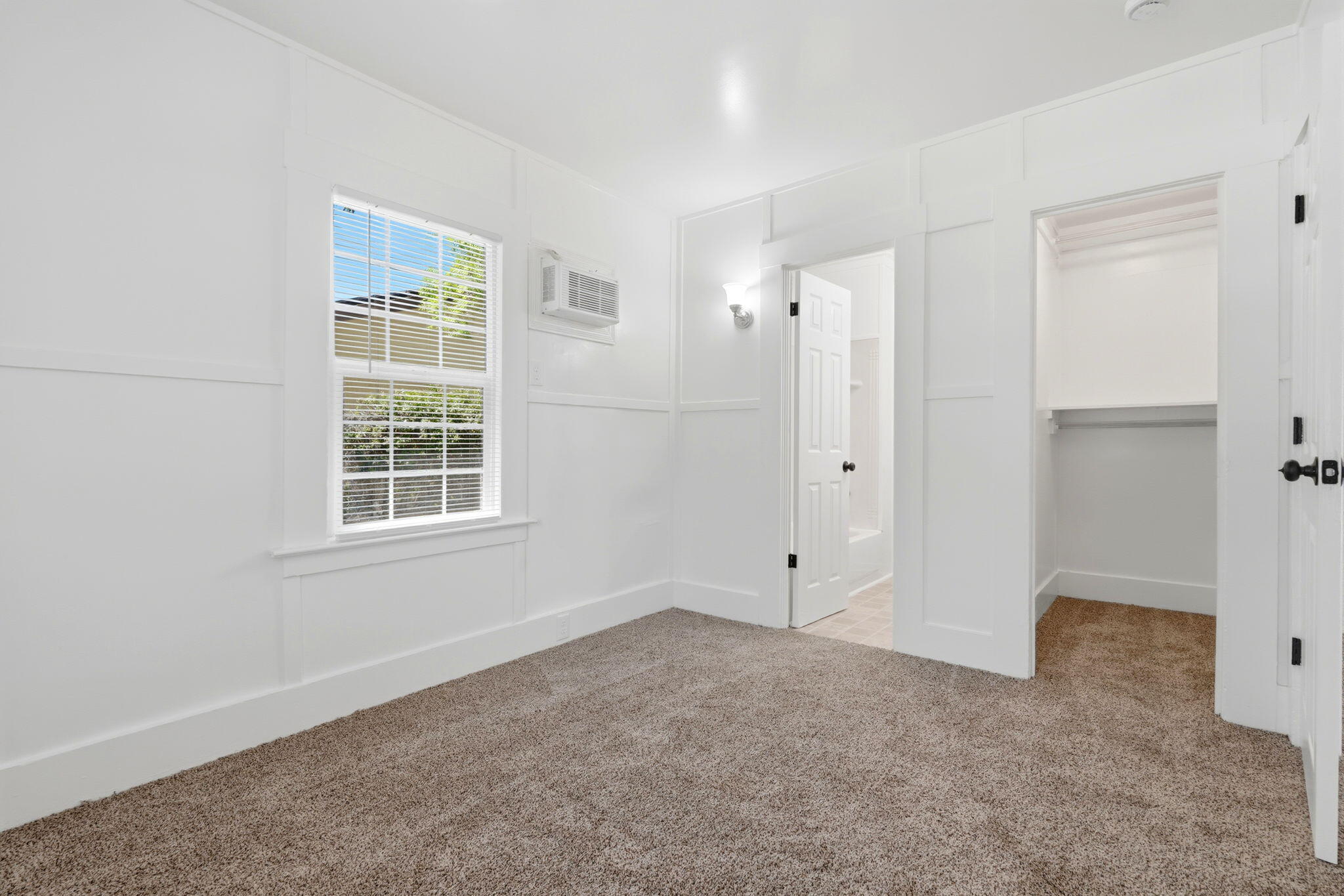 1730 Mckinley Ave, Hanford, CA 93230