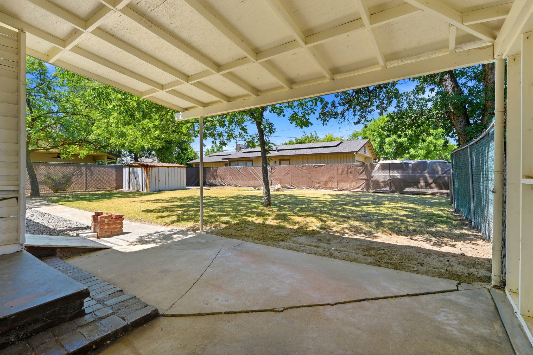 1730 Mckinley Ave, Hanford, CA 93230
