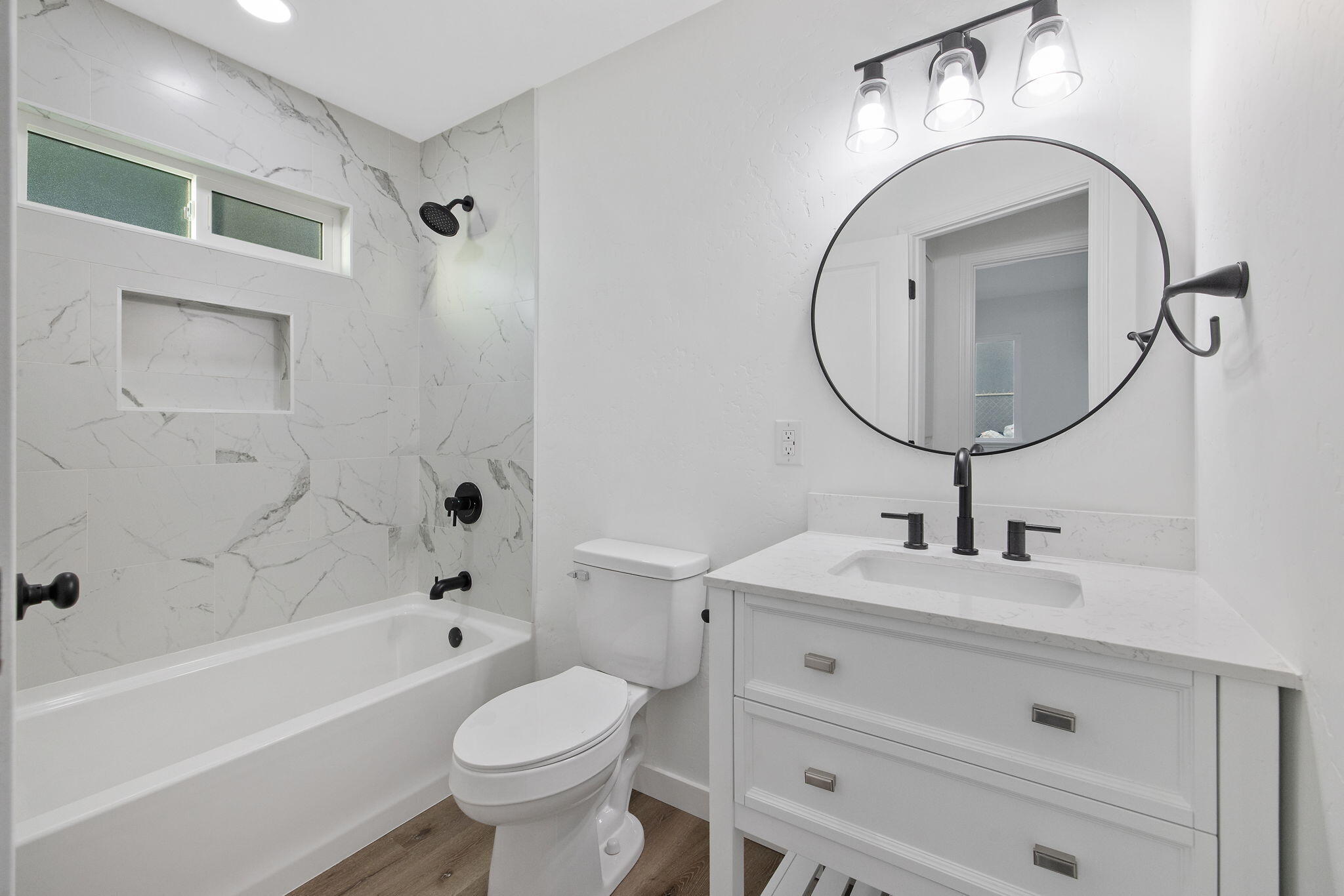 8728 E Khan St, Selma, CA 93662