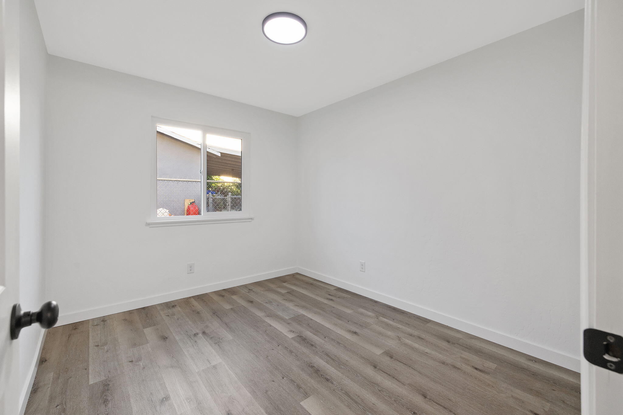 8728 E Khan St, Selma, CA 93662