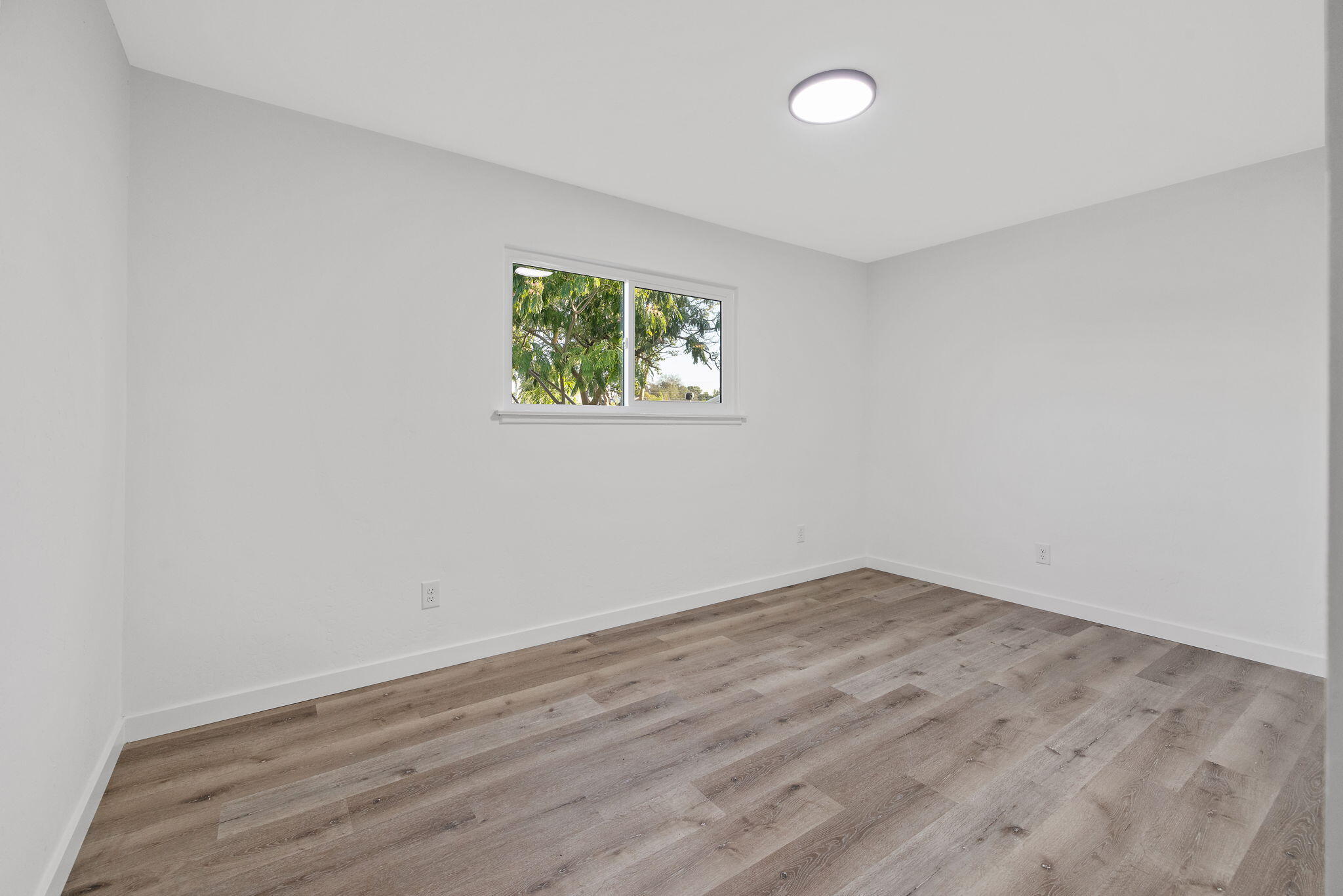 8728 E Khan St, Selma, CA 93662