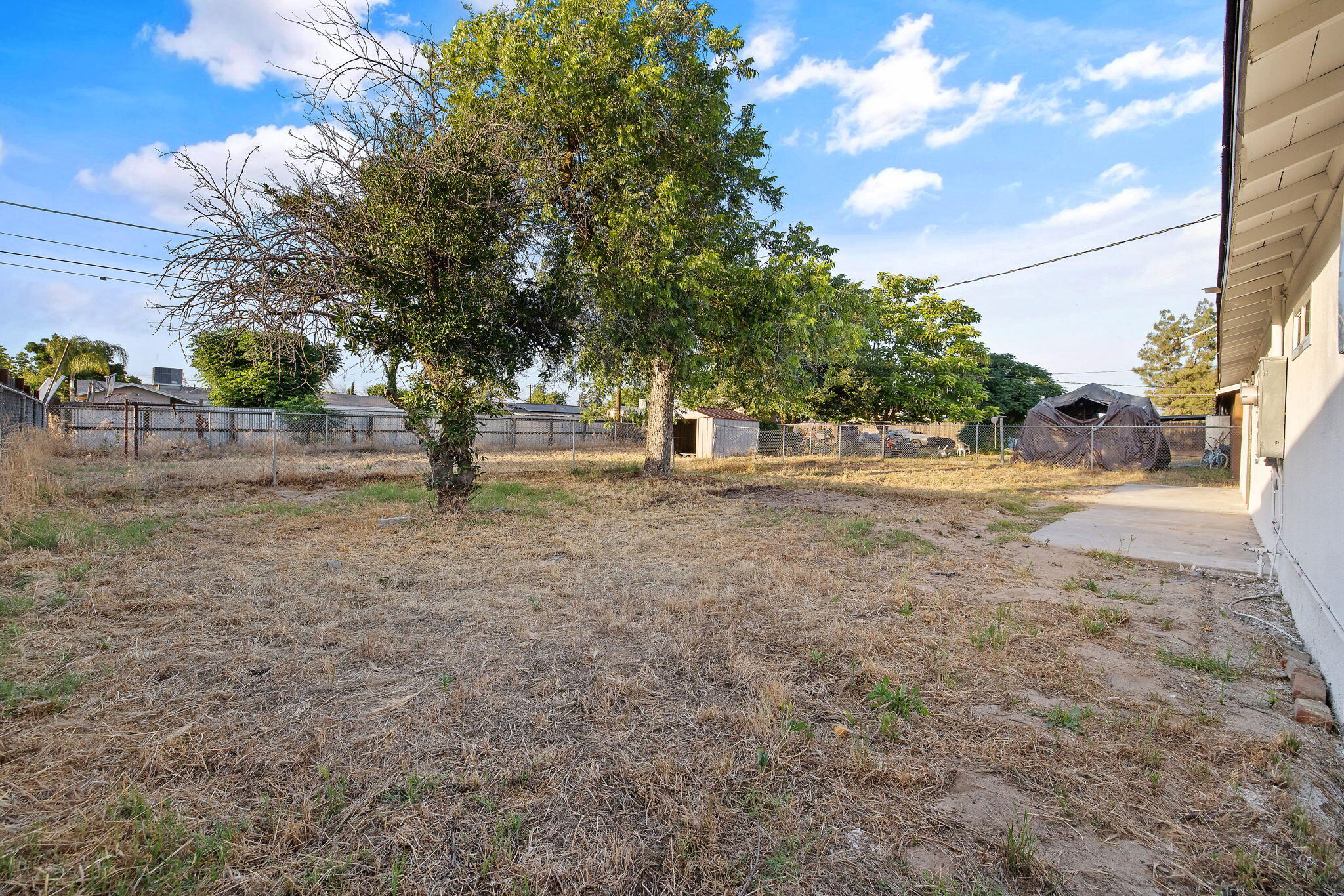 8728 E Khan St, Selma, CA 93662