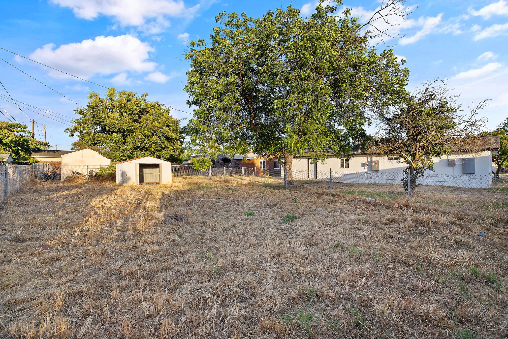 8728 E Khan St, Selma, CA 93662