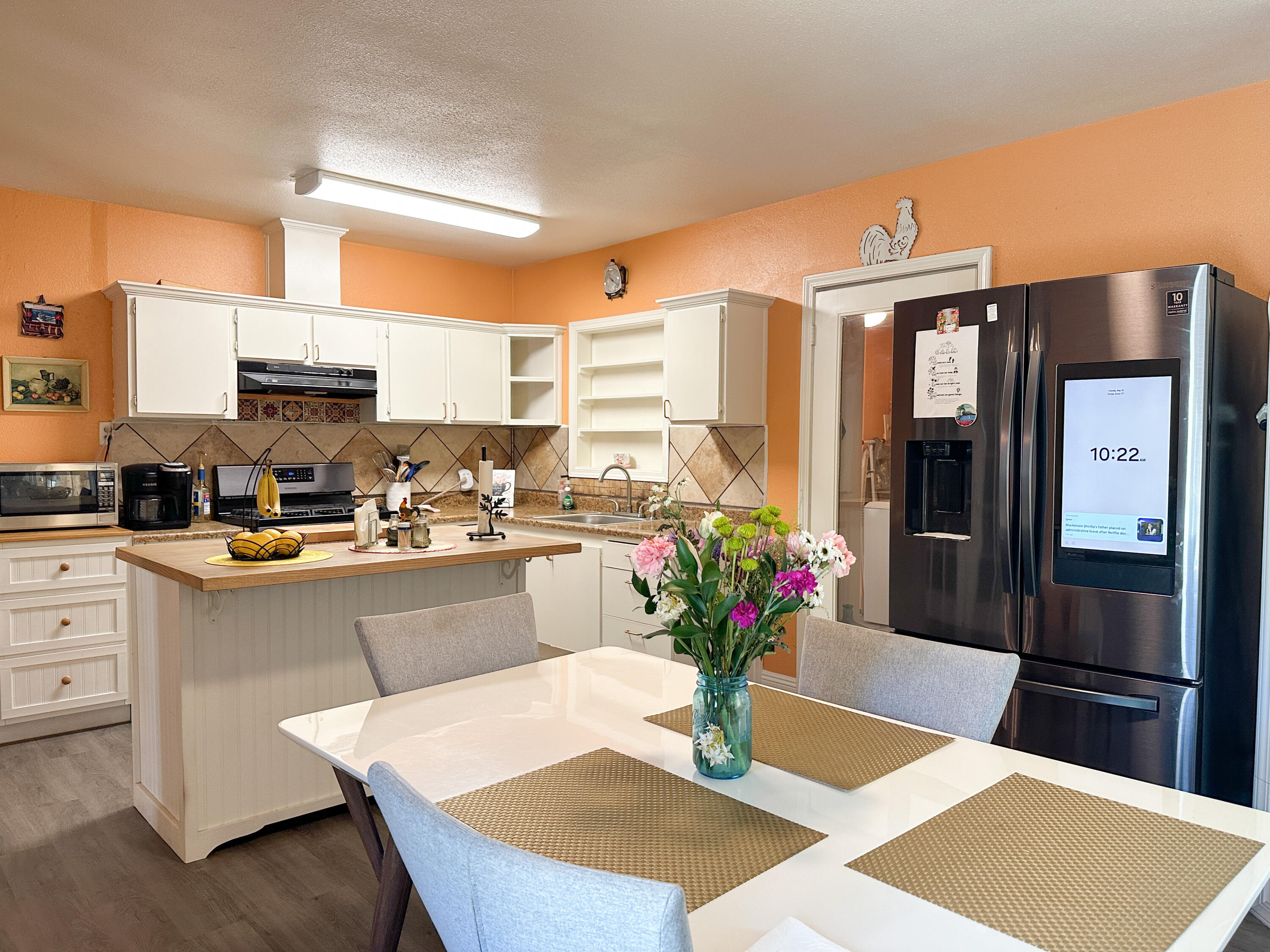 470 N Bates Ave, Dinuba, CA 93618
