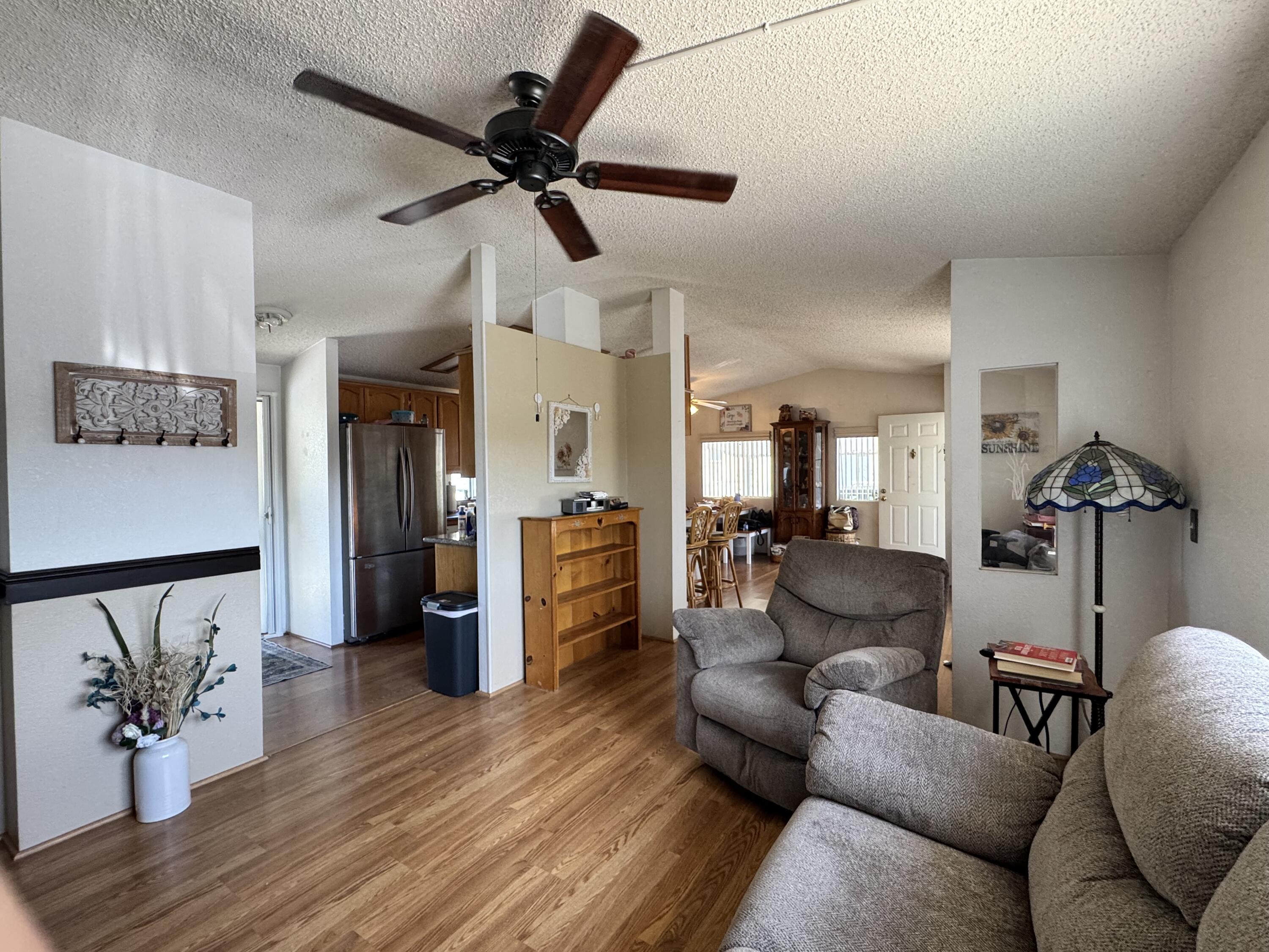 1095 W Mccoy Ln, Santa Maria, CA 93455