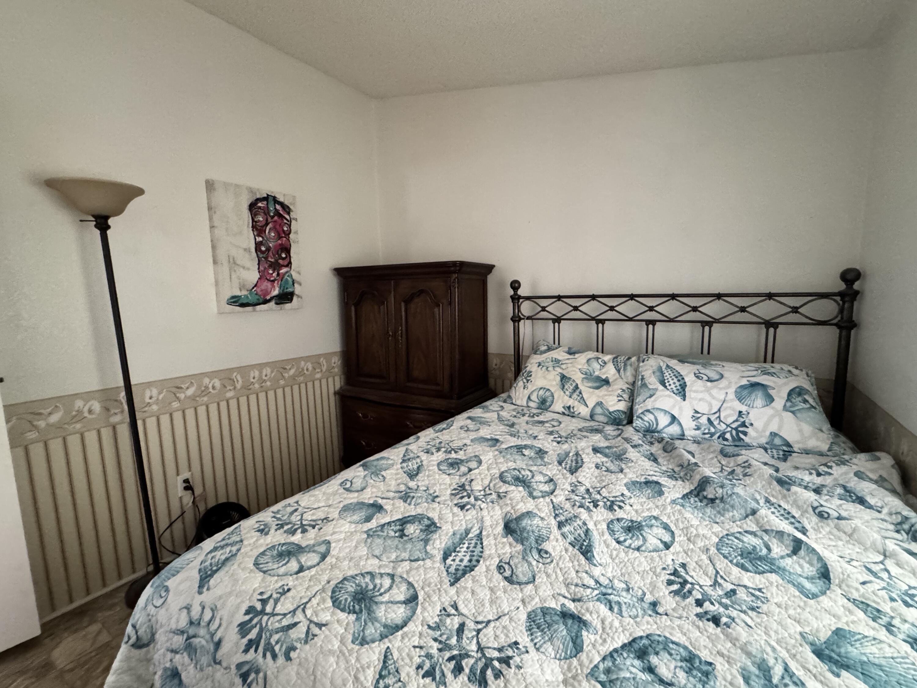 1095 W Mccoy Ln, Santa Maria, CA 93455