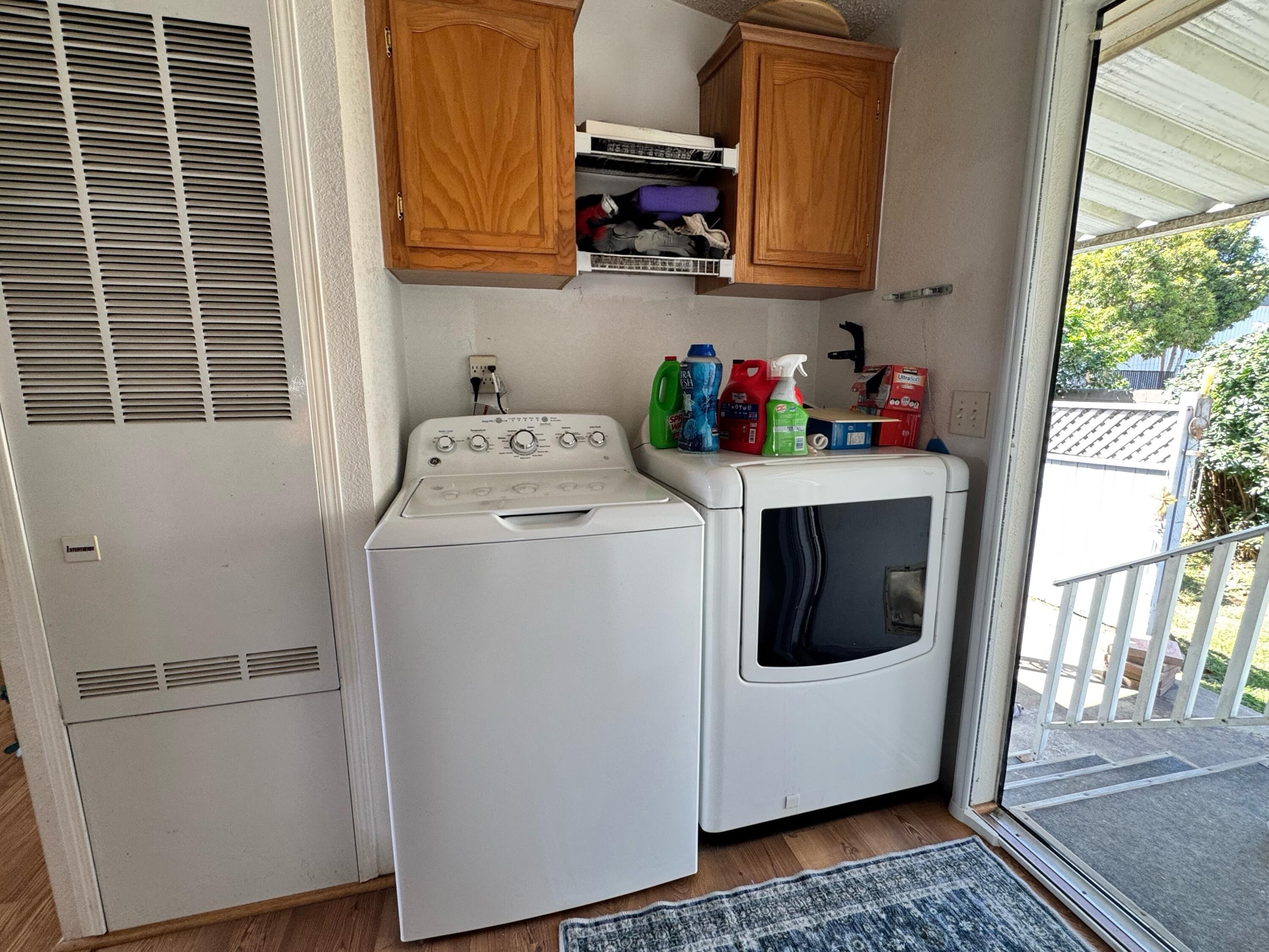 1095 W Mccoy Ln, Santa Maria, CA 93455