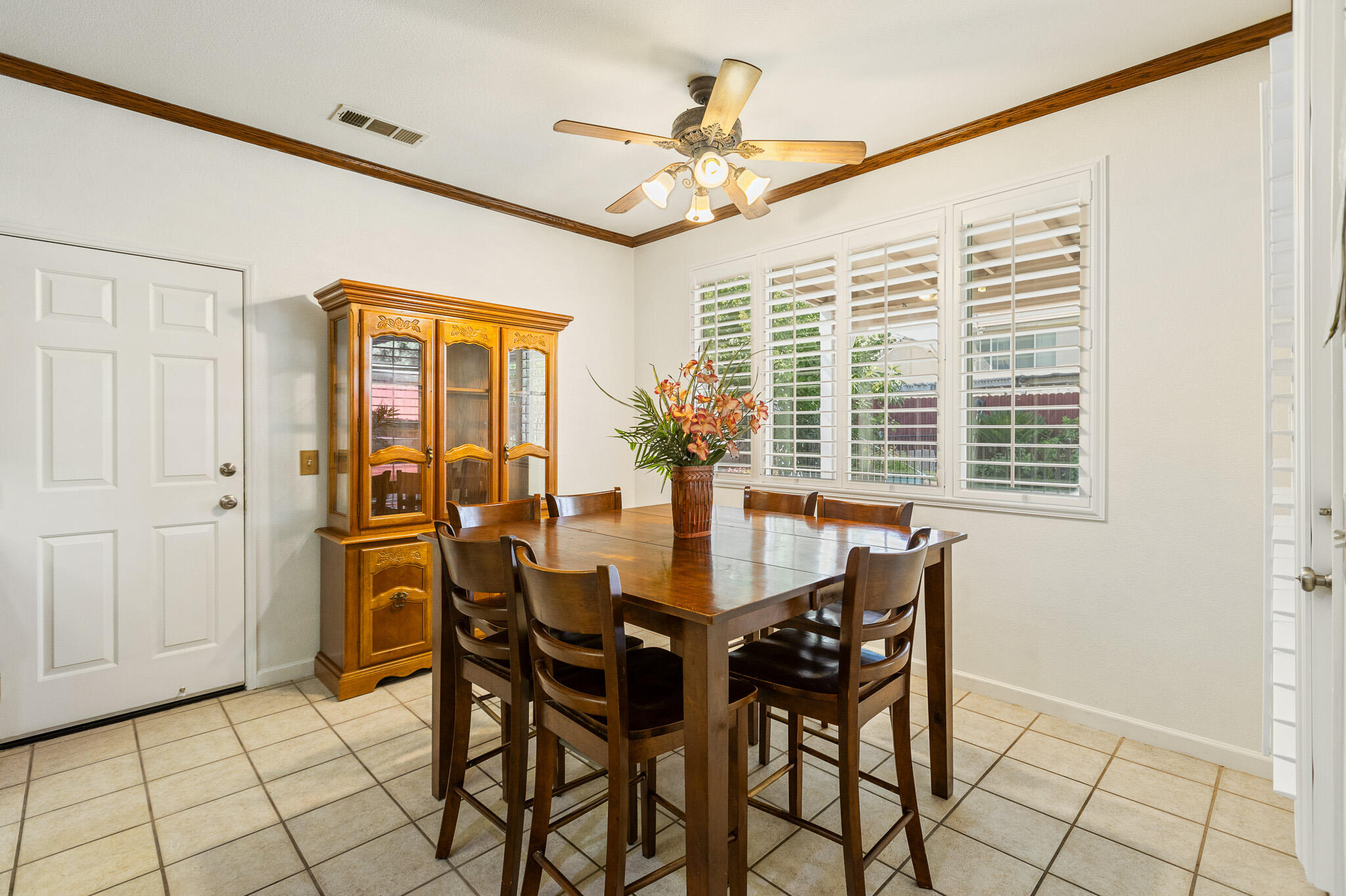 4218 W Redding Ave, Visalia, CA 93277