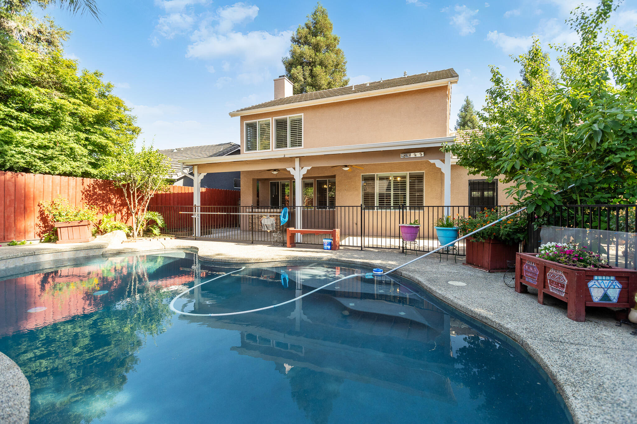 4218 W Redding Ave, Visalia, CA 93277