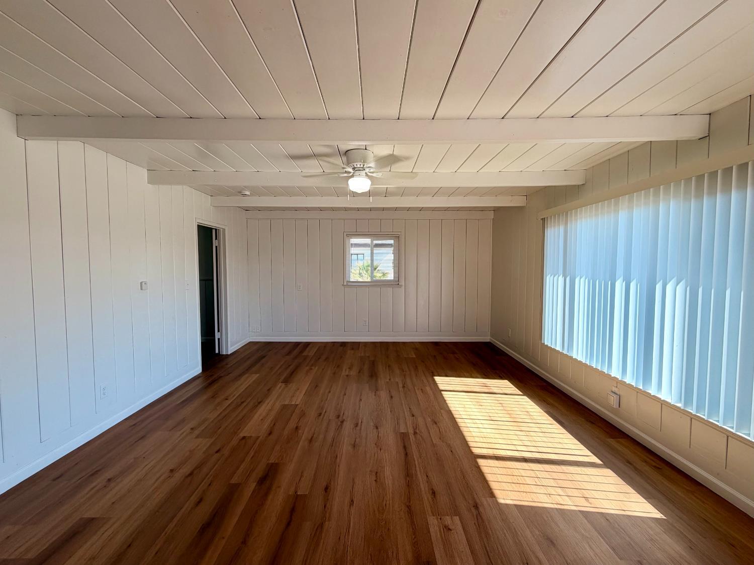21225 S Feland Ave, Riverdale, CA 93656