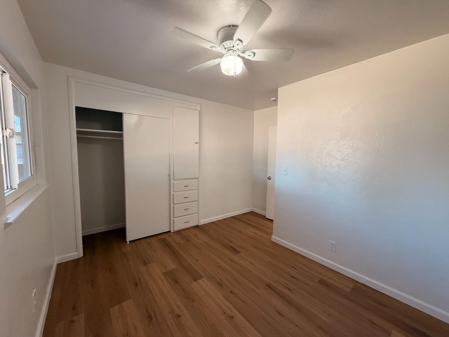 21225 S Feland Ave, Riverdale, CA 93656