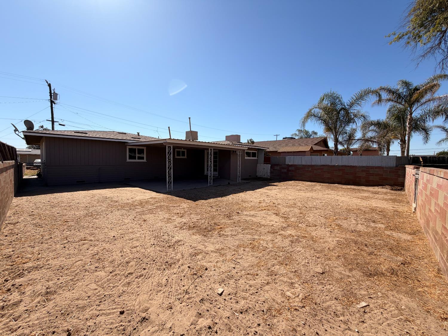 21225 S Feland Ave, Riverdale, CA 93656