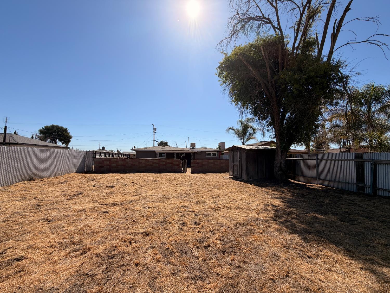 21225 S Feland Ave, Riverdale, CA 93656