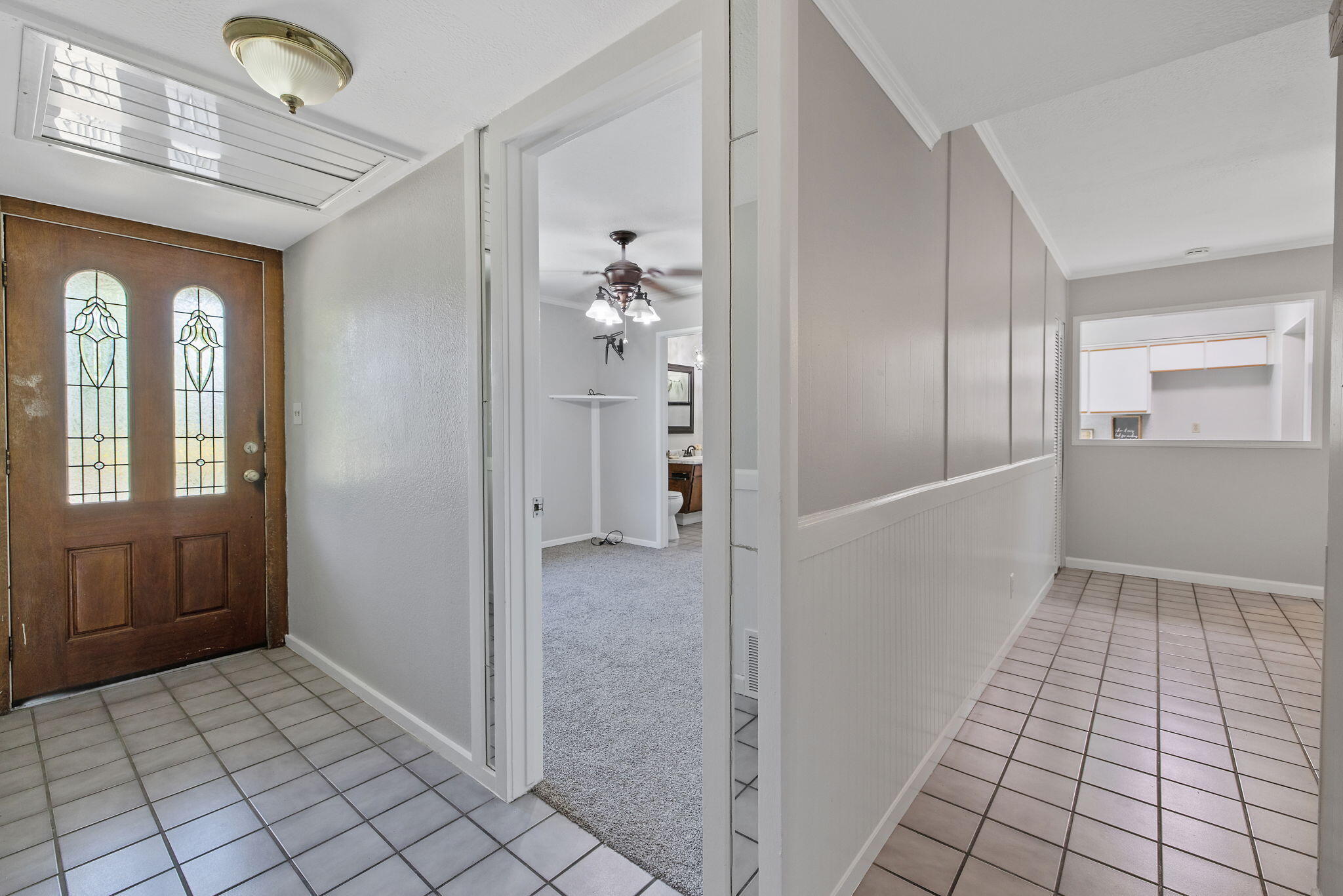 3325 W Laurel Ave, Visalia, CA 93277