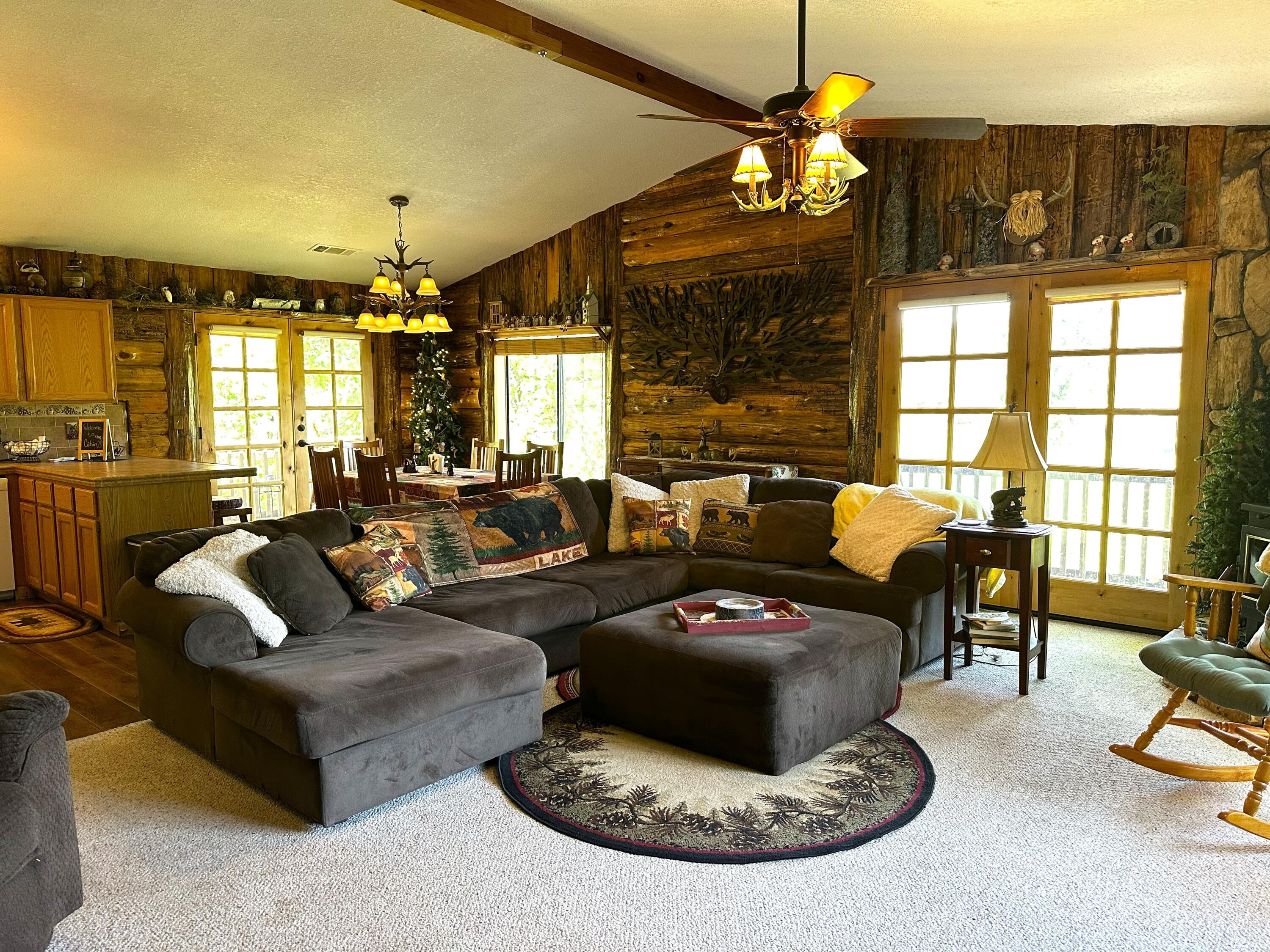 45288 Manter Meadow Dr, California Hot Springs, CA 93207