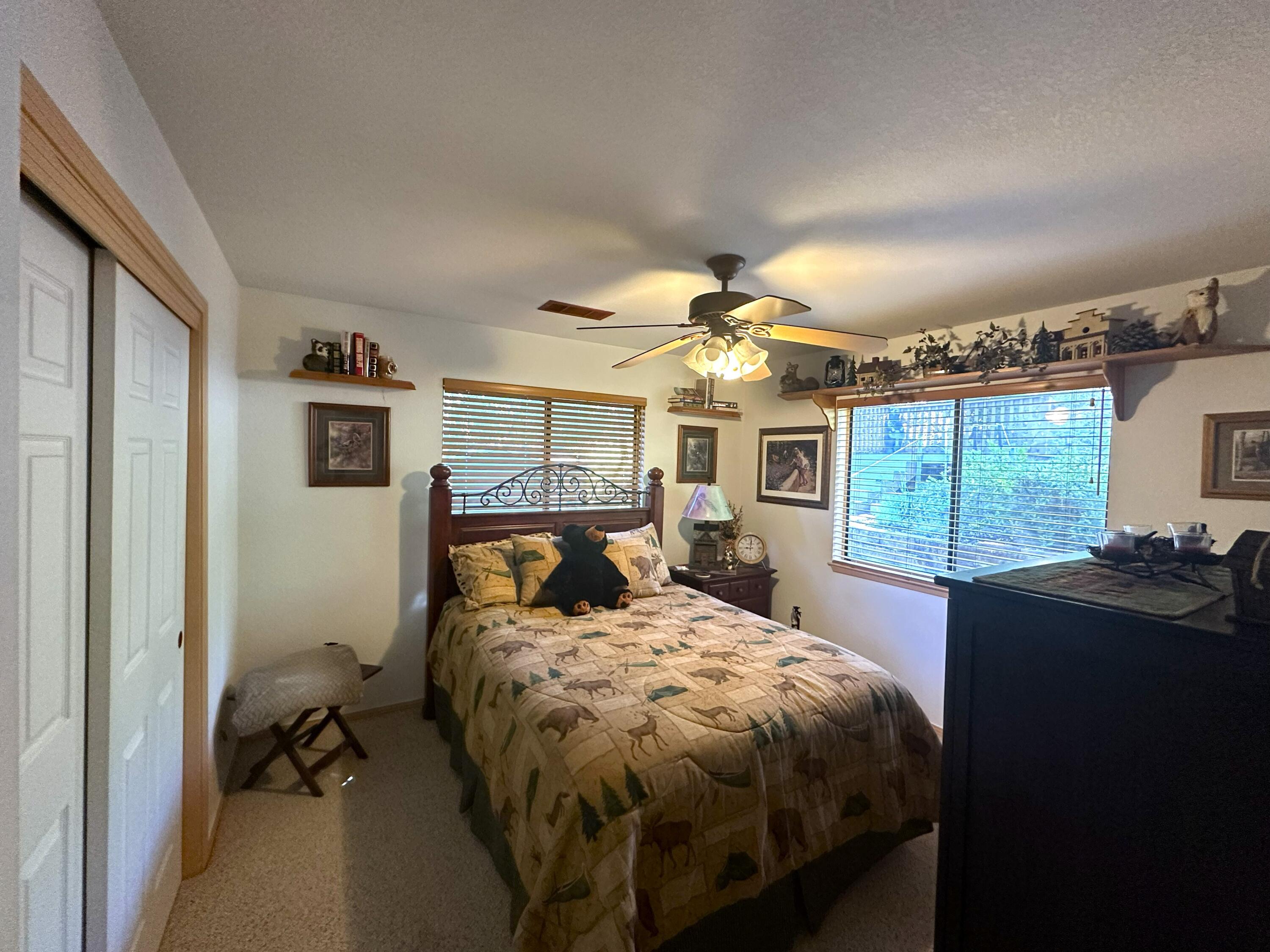 45288 Manter Meadow Dr, California Hot Springs, CA 93207