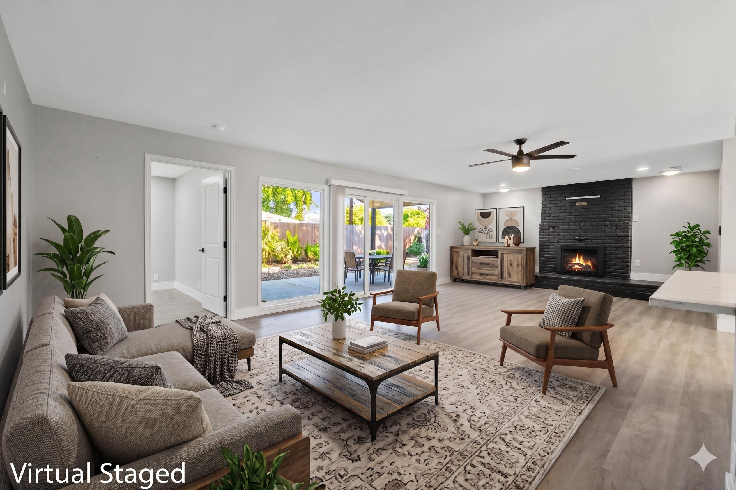 2424 W Fairview Ct, Visalia, CA 93277