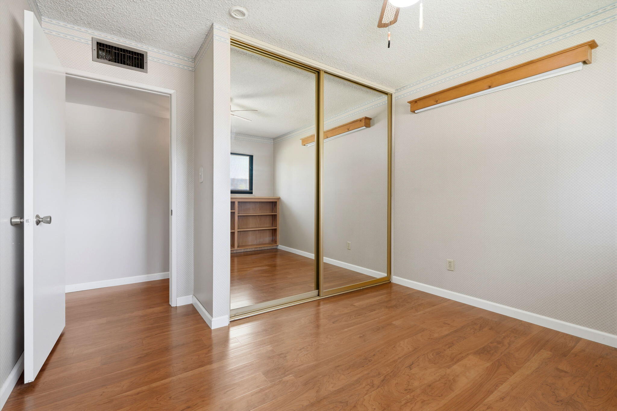 31121 Tower Rd, Visalia, CA 93292