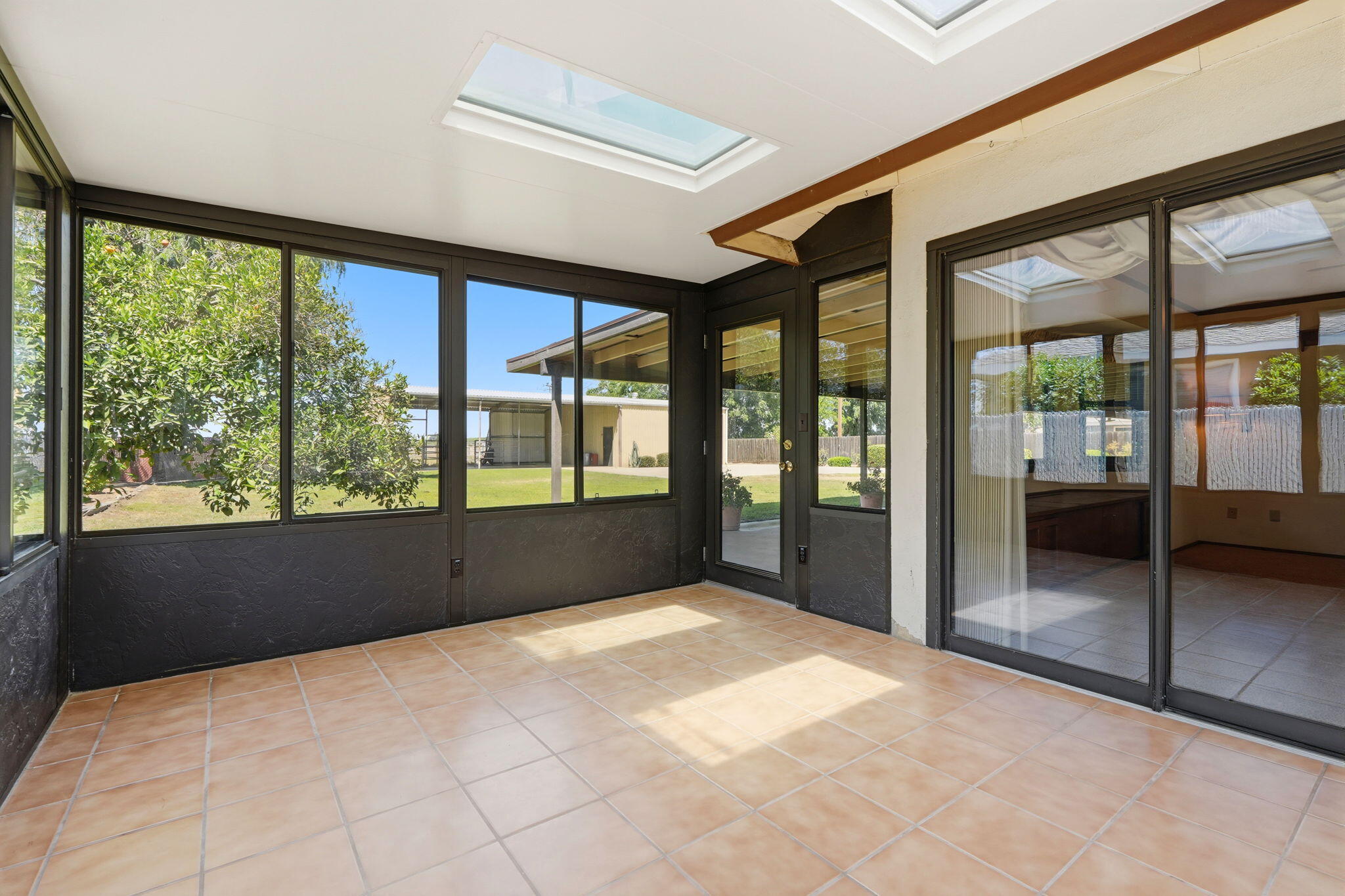 31121 Tower Rd, Visalia, CA 93292