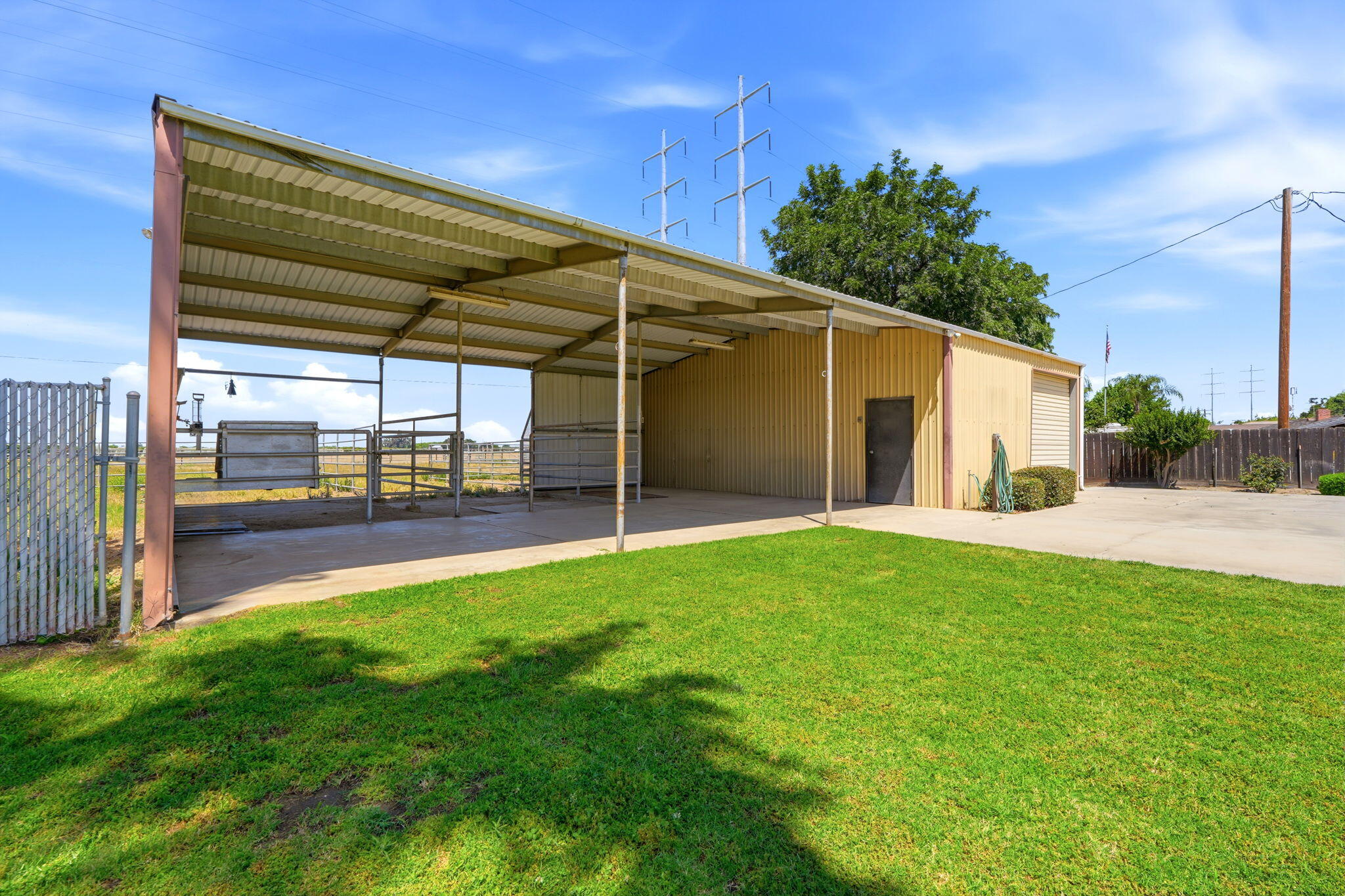 31121 Tower Rd, Visalia, CA 93292