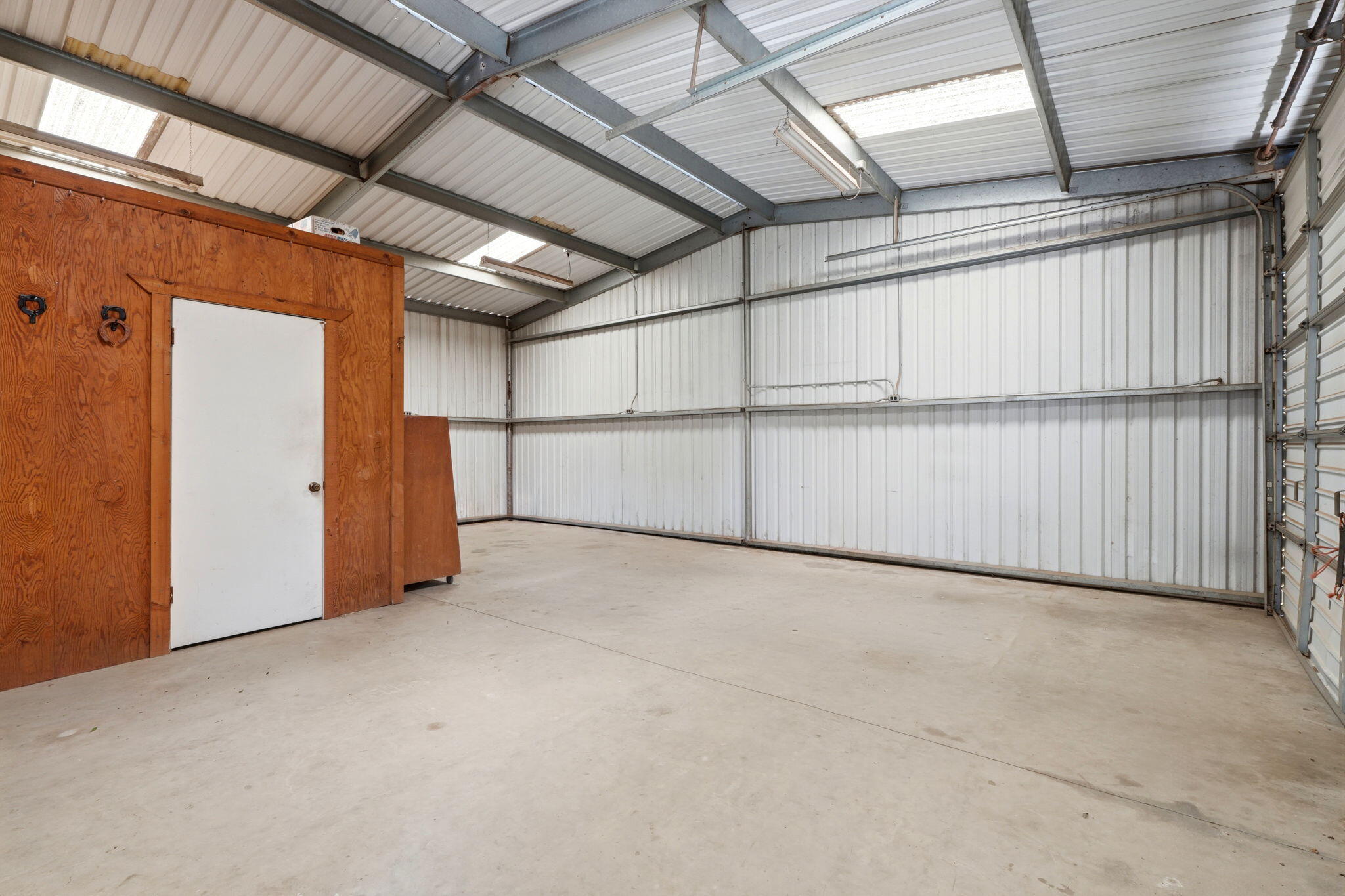 31121 Tower Rd, Visalia, CA 93292