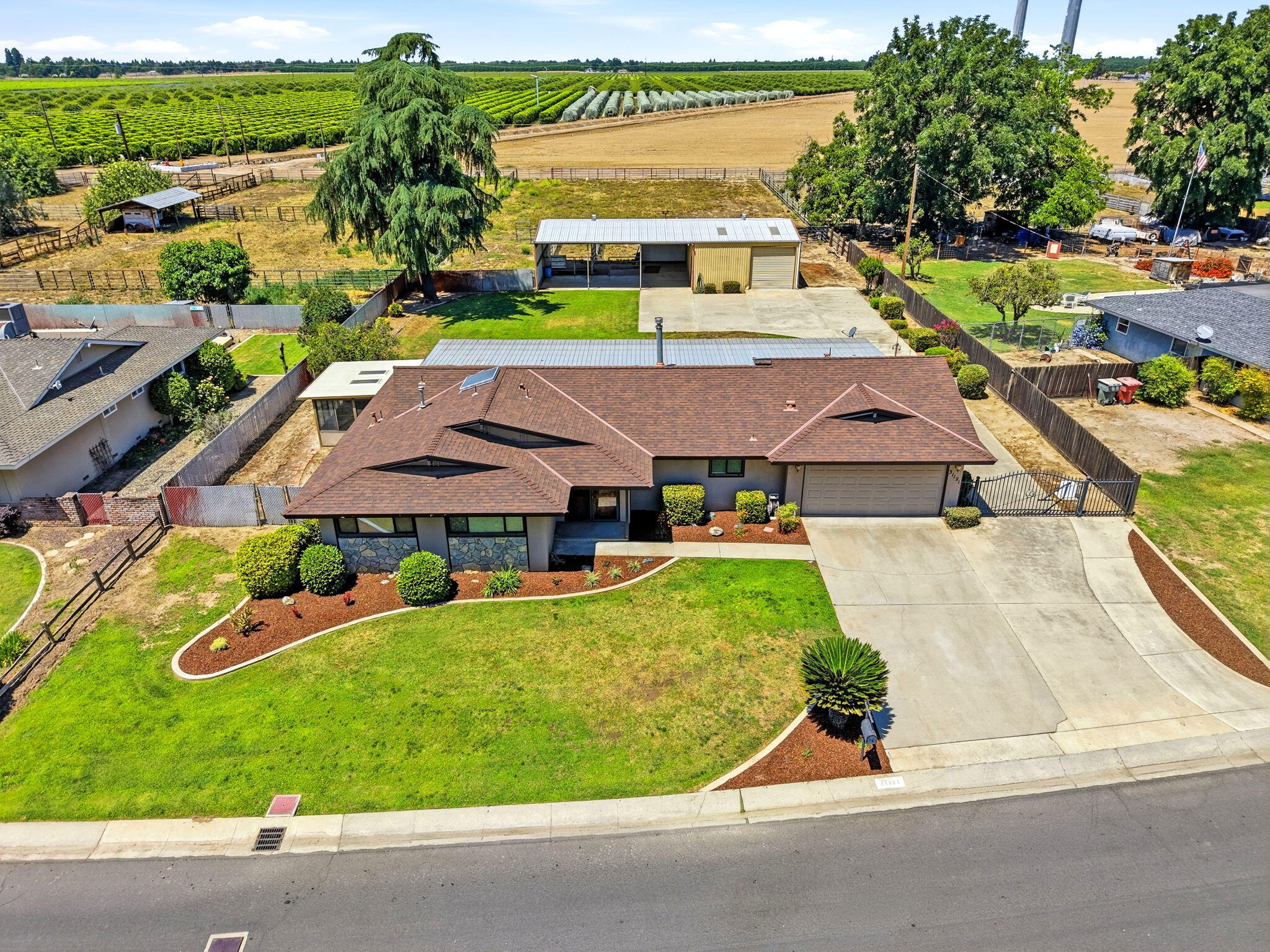 31121 Tower Rd, Visalia, CA 93292
