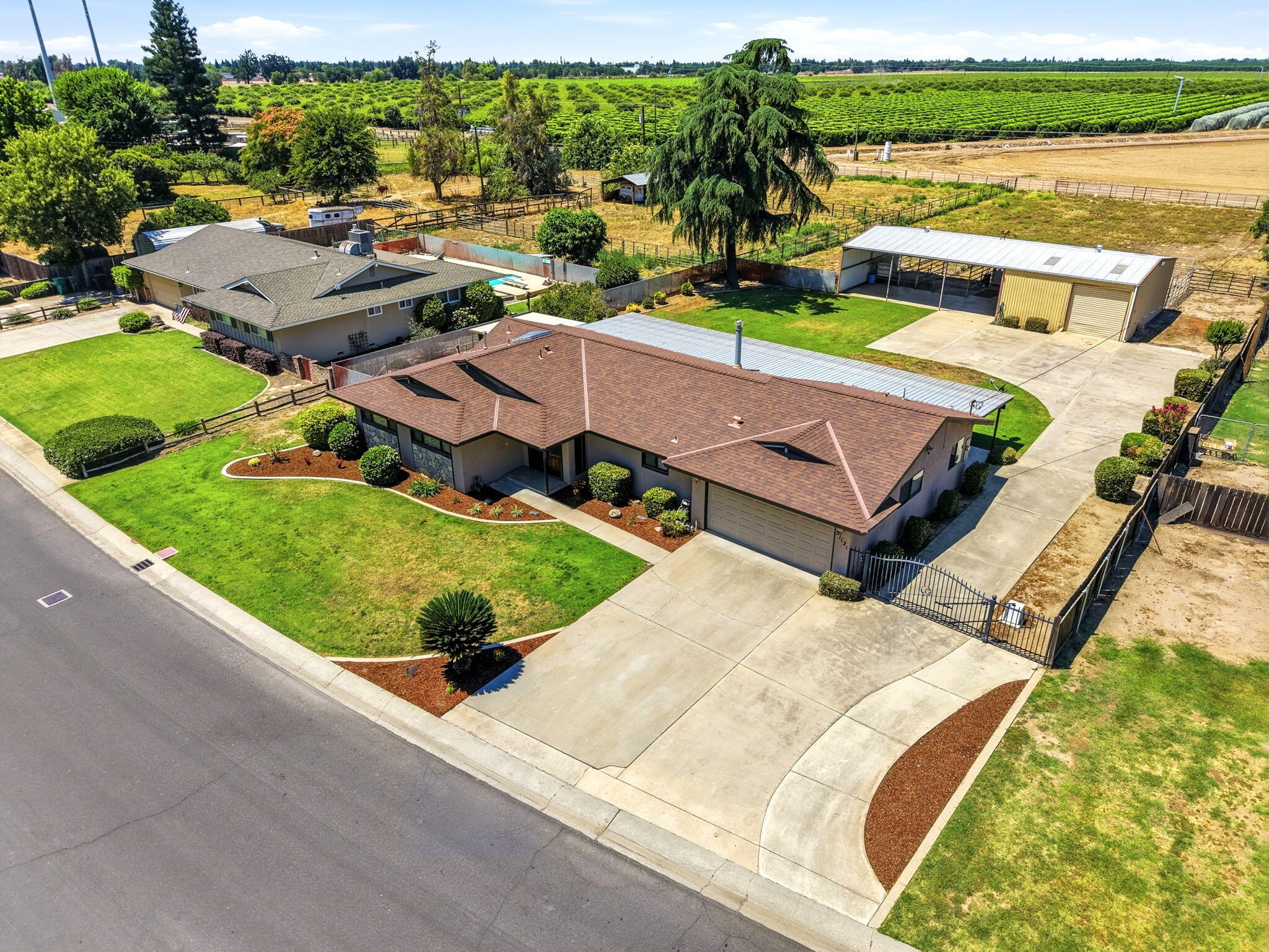 31121 Tower Rd, Visalia, CA 93292