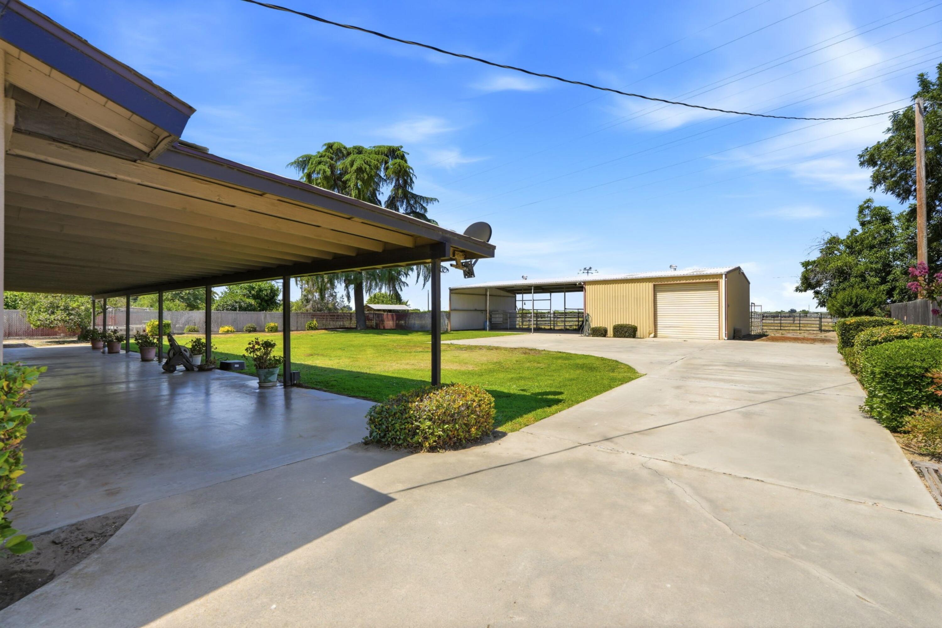 31121 Tower Rd, Visalia, CA 93292