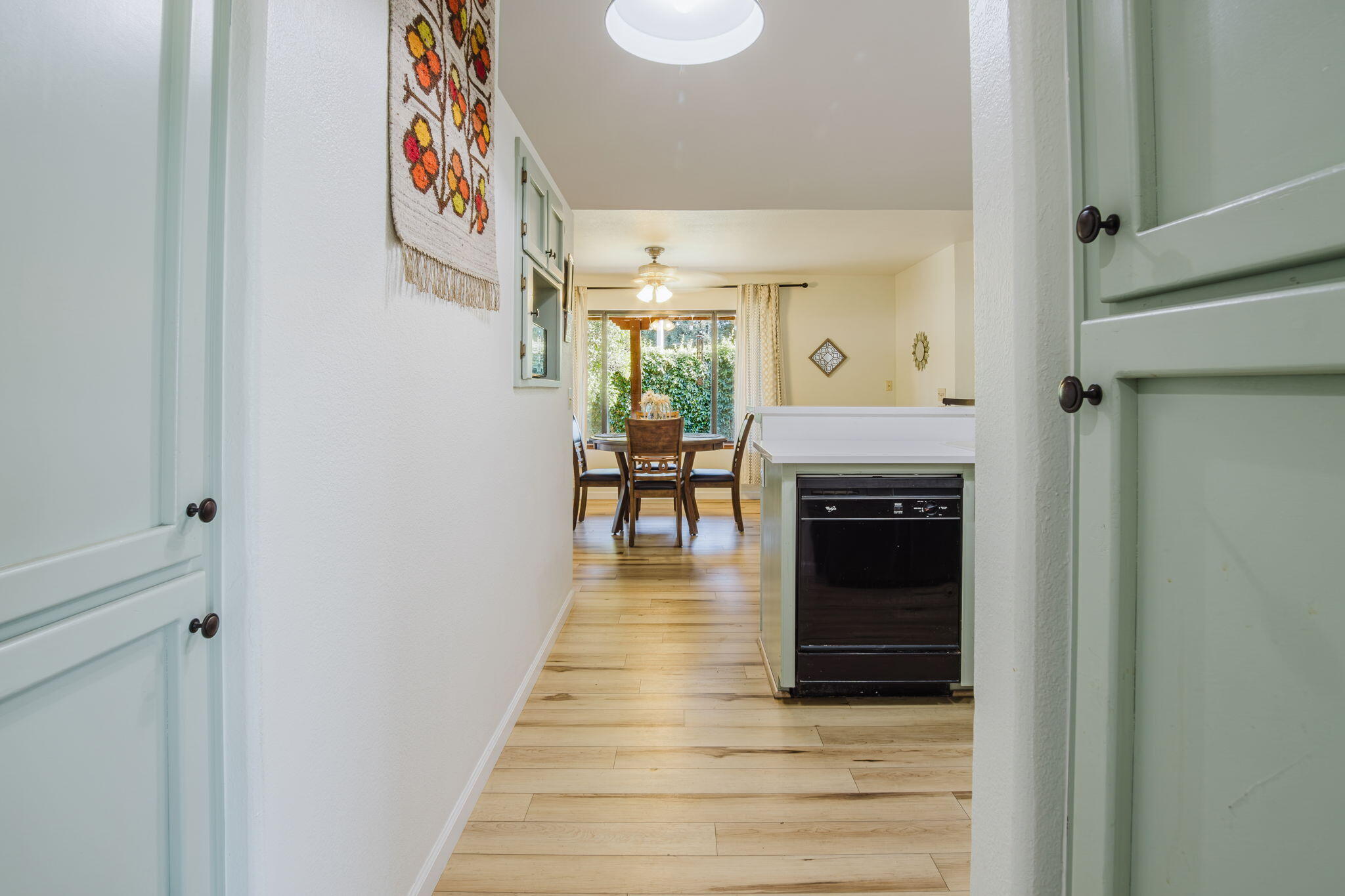 4109 W Mission Ct, Visalia, CA 93277