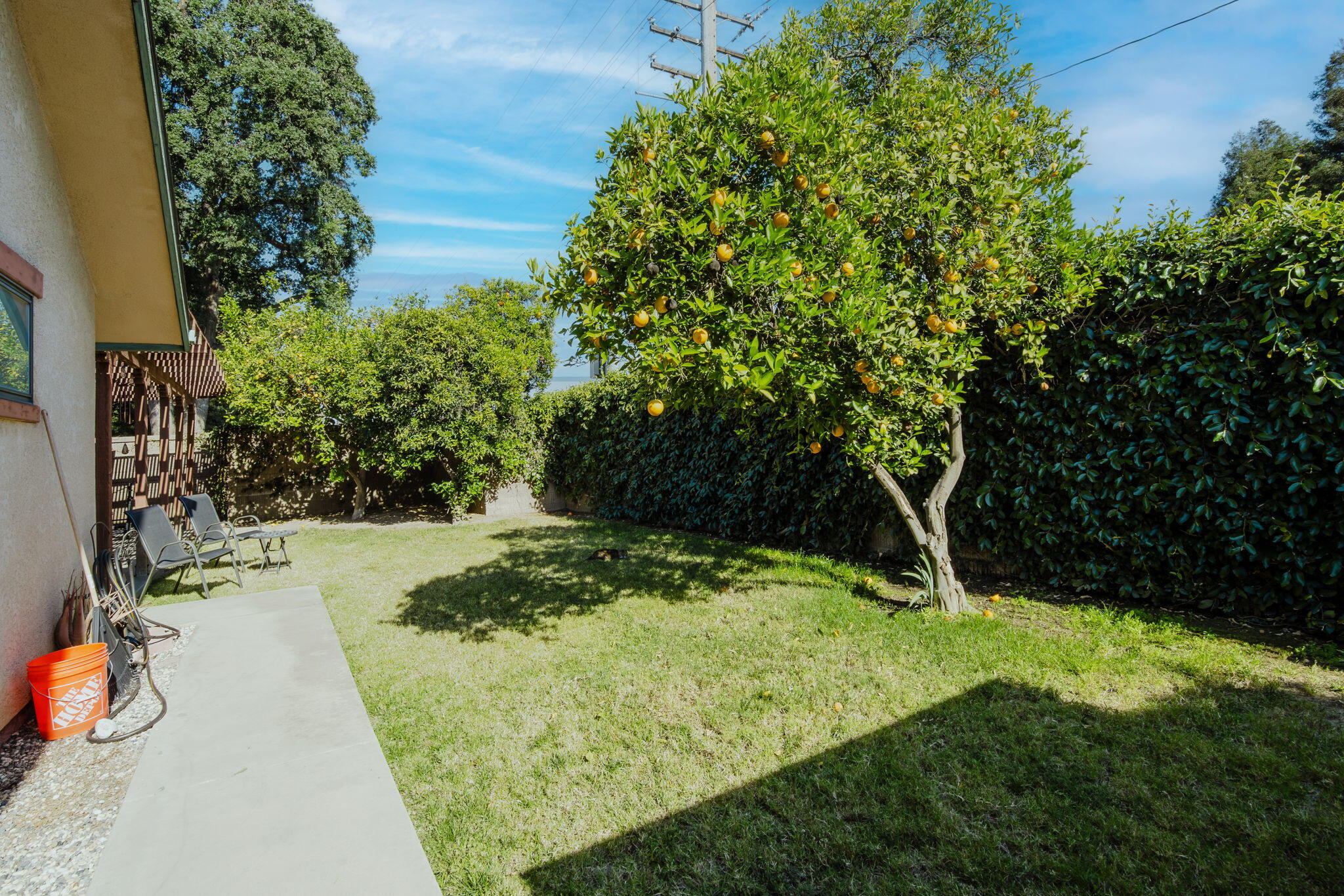 4109 W Mission Ct, Visalia, CA 93277