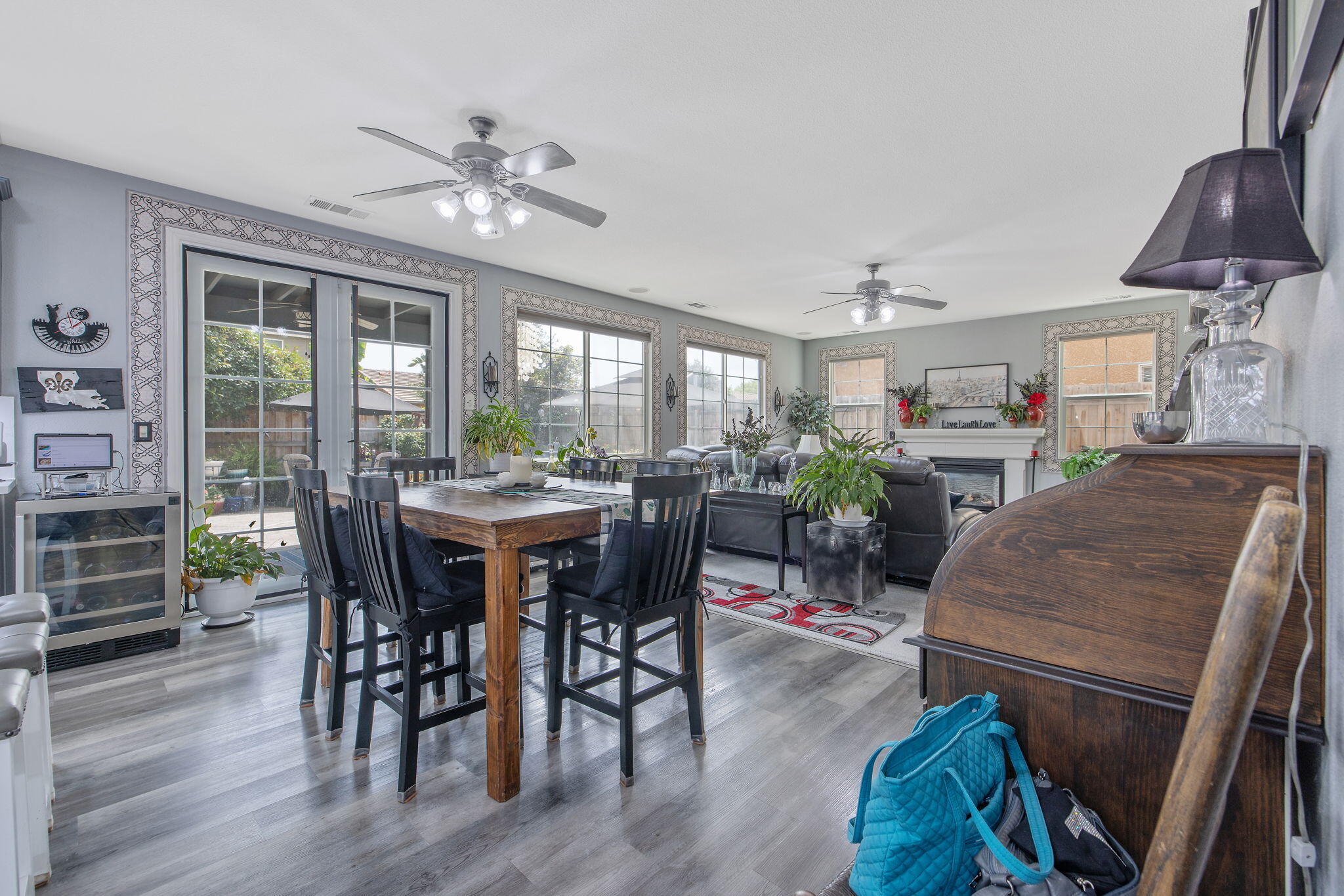 4217 W Elowin Ct, Visalia, CA 93291