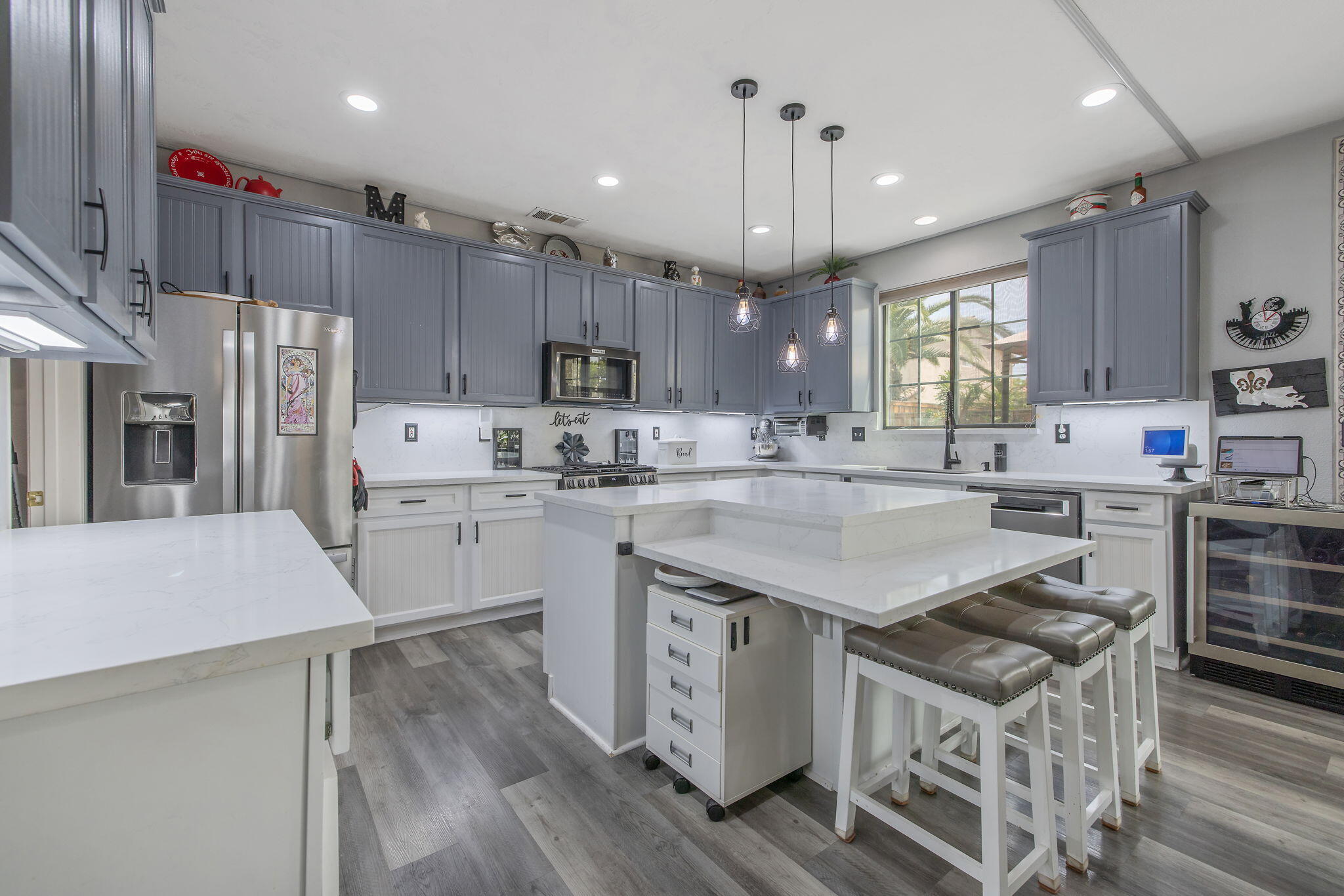 4217 W Elowin Ct, Visalia, CA 93291