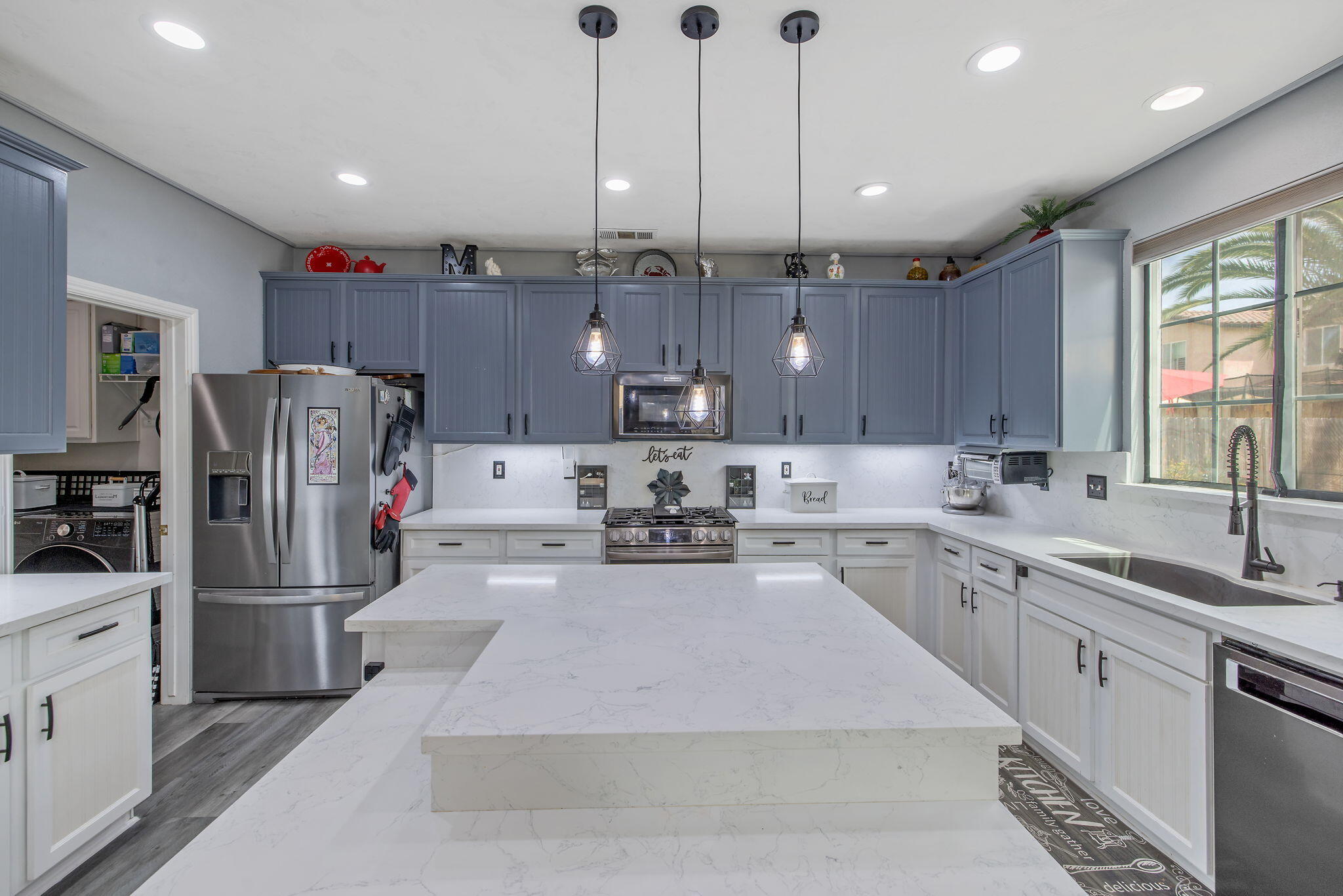 4217 W Elowin Ct, Visalia, CA 93291