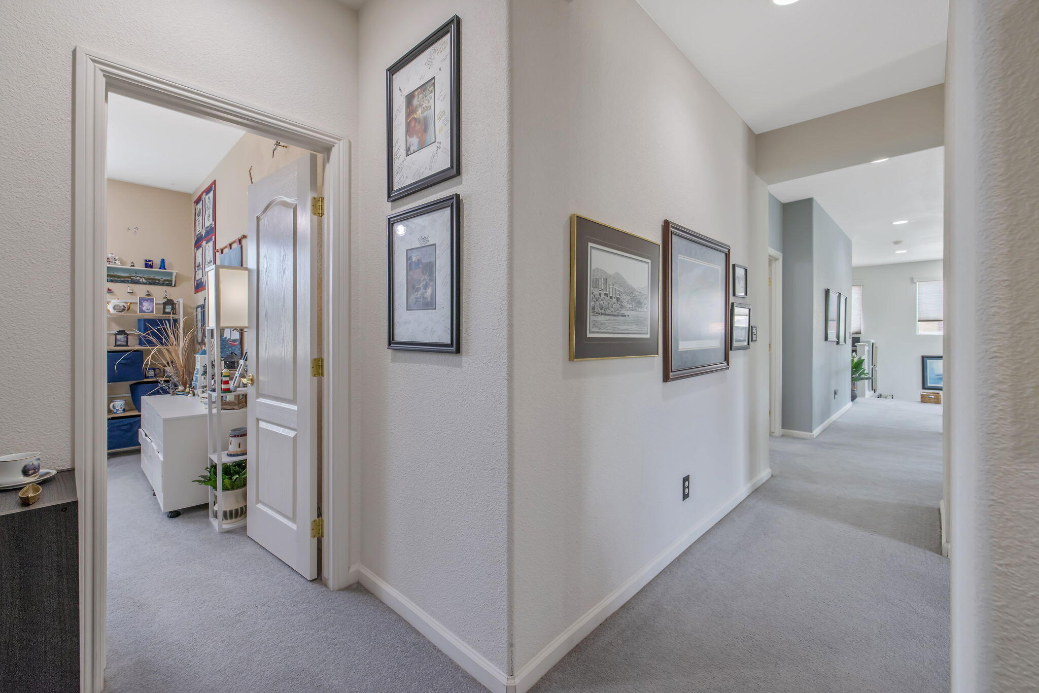 4217 W Elowin Ct, Visalia, CA 93291