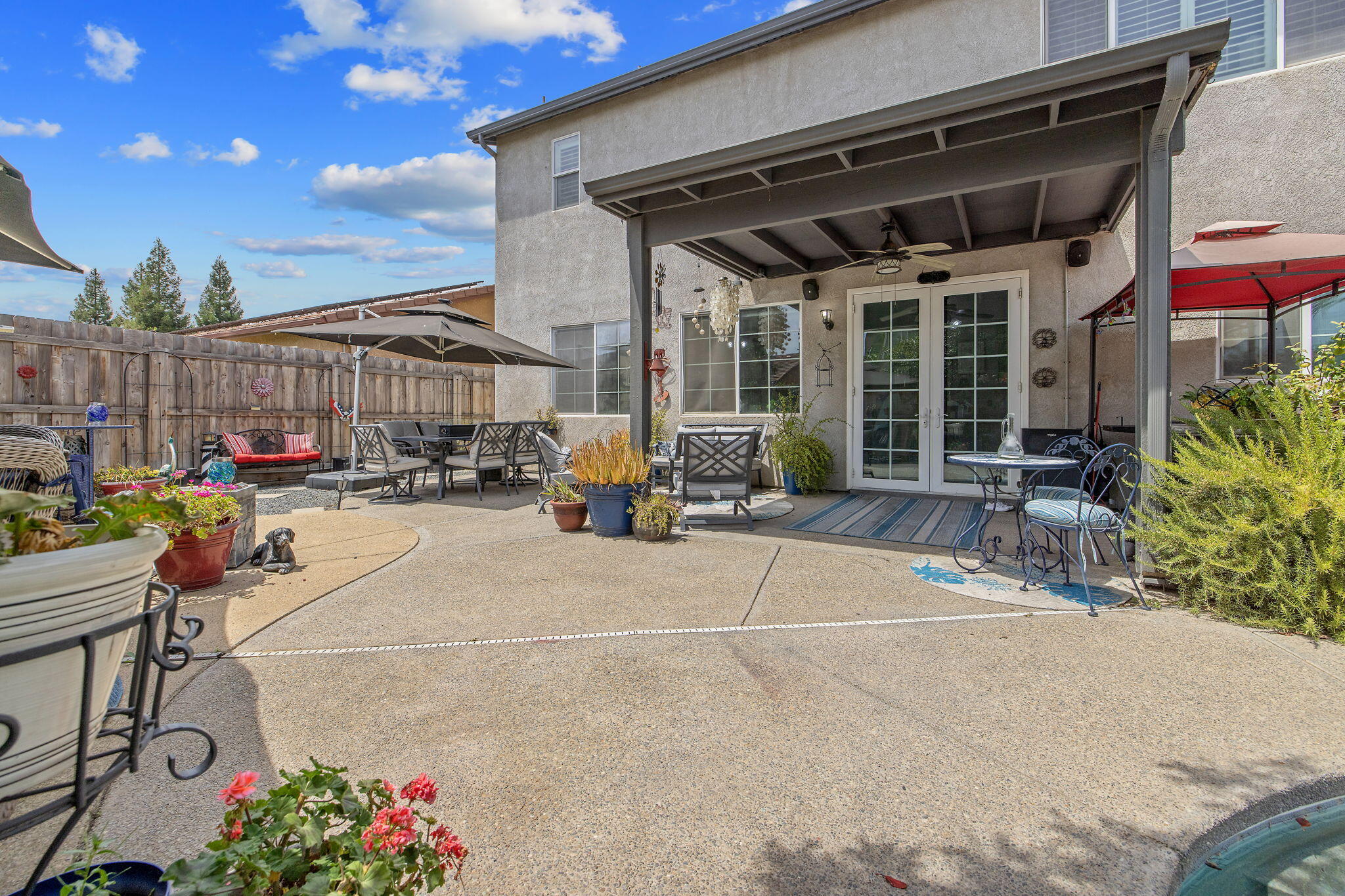 4217 W Elowin Ct, Visalia, CA 93291